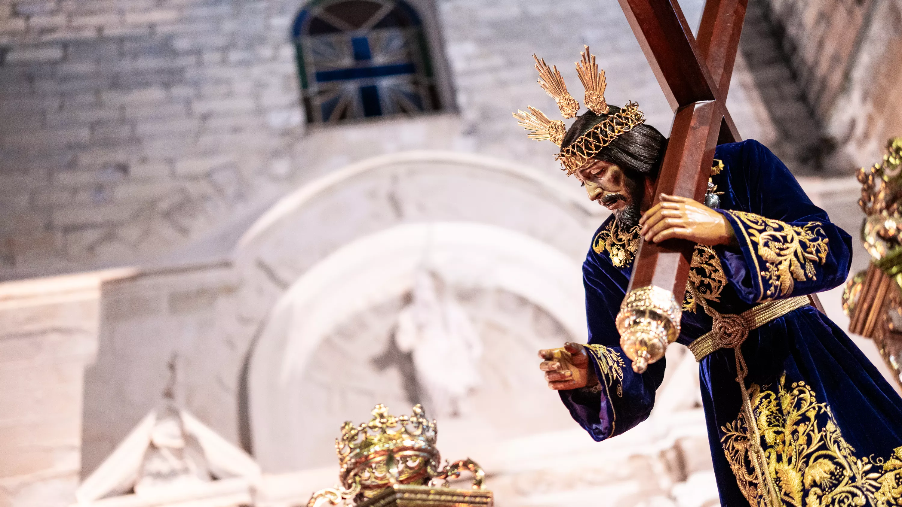 CUARESMA 2025   ViaCrucis Amor (2)