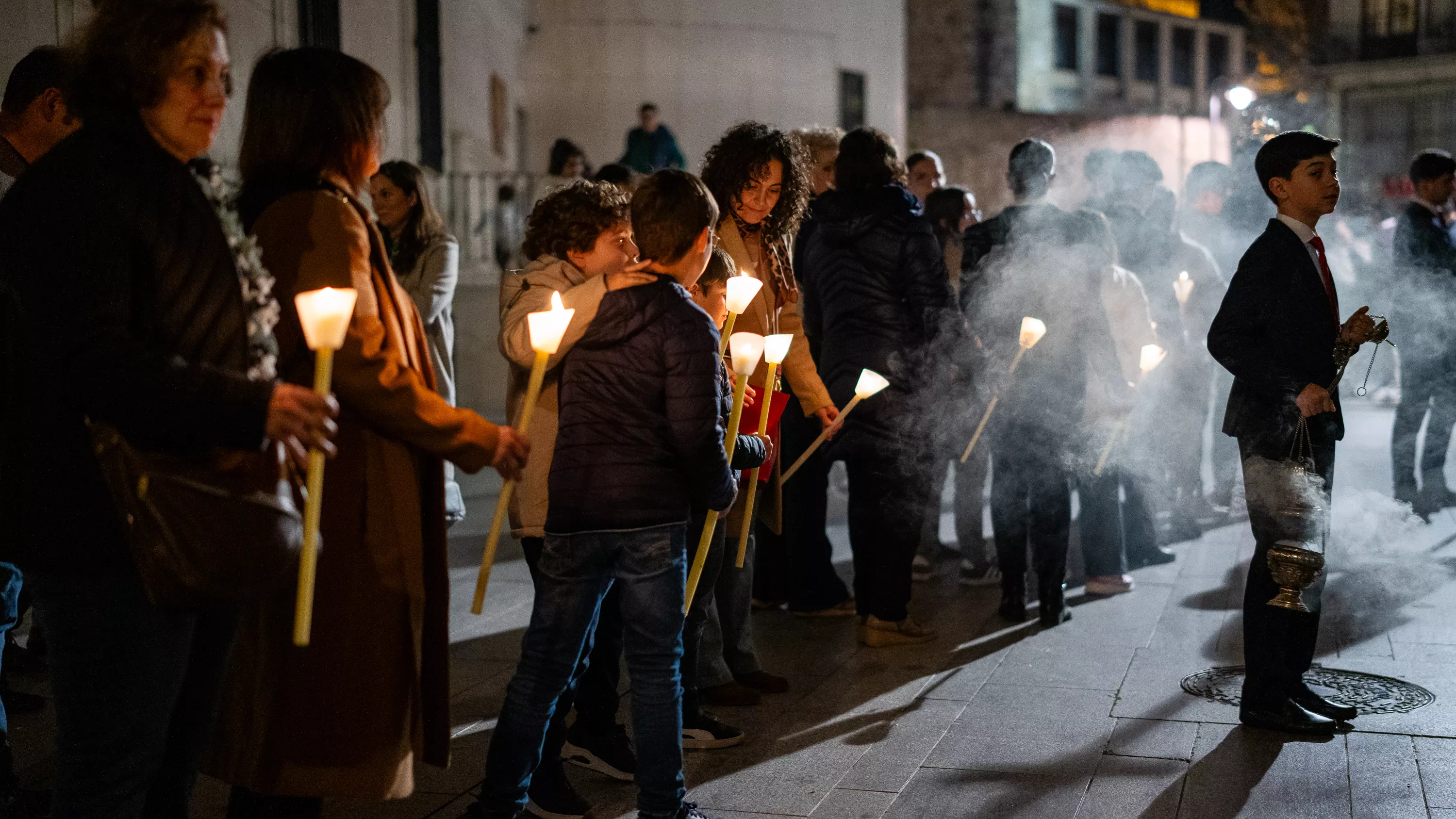 CUARESMA 2025   ViaCrucis Amor (7)