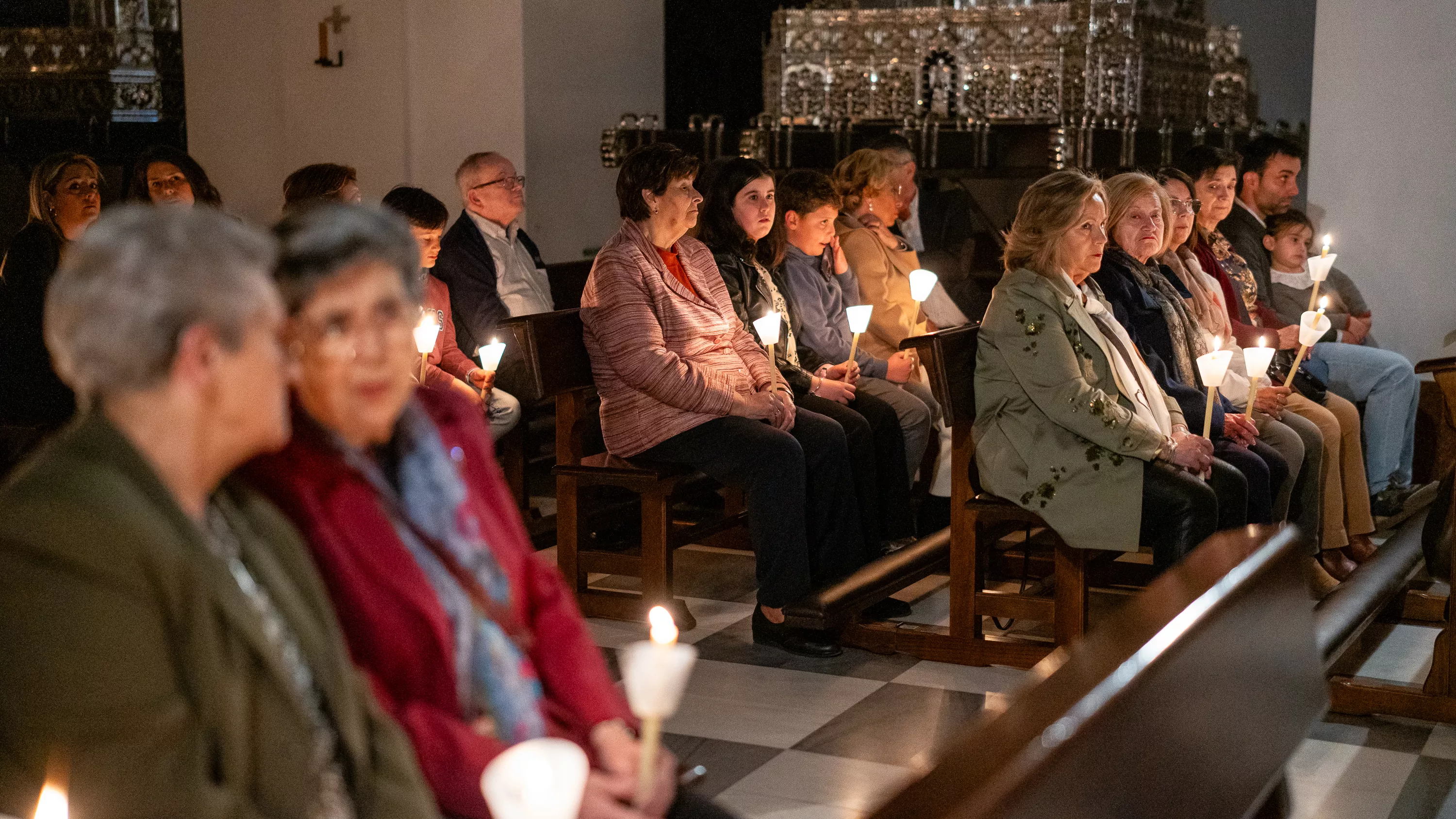 Cuaresma 2025   ViaCrucis Entierro (6)