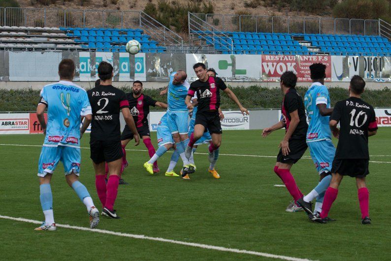 Galería: El Ciudad de Lucena no pasa del empate ante la Peña Deportiva Rociera (0-0). Fotos: Sergio Rodríguez