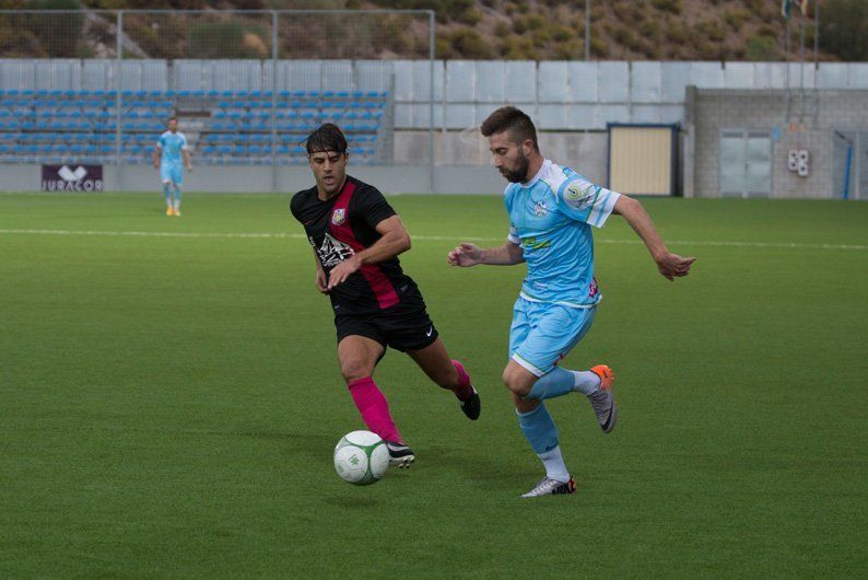 Galería: El Ciudad de Lucena no pasa del empate ante la Peña Deportiva Rociera (0-0). Fotos: Sergio Rodríguez