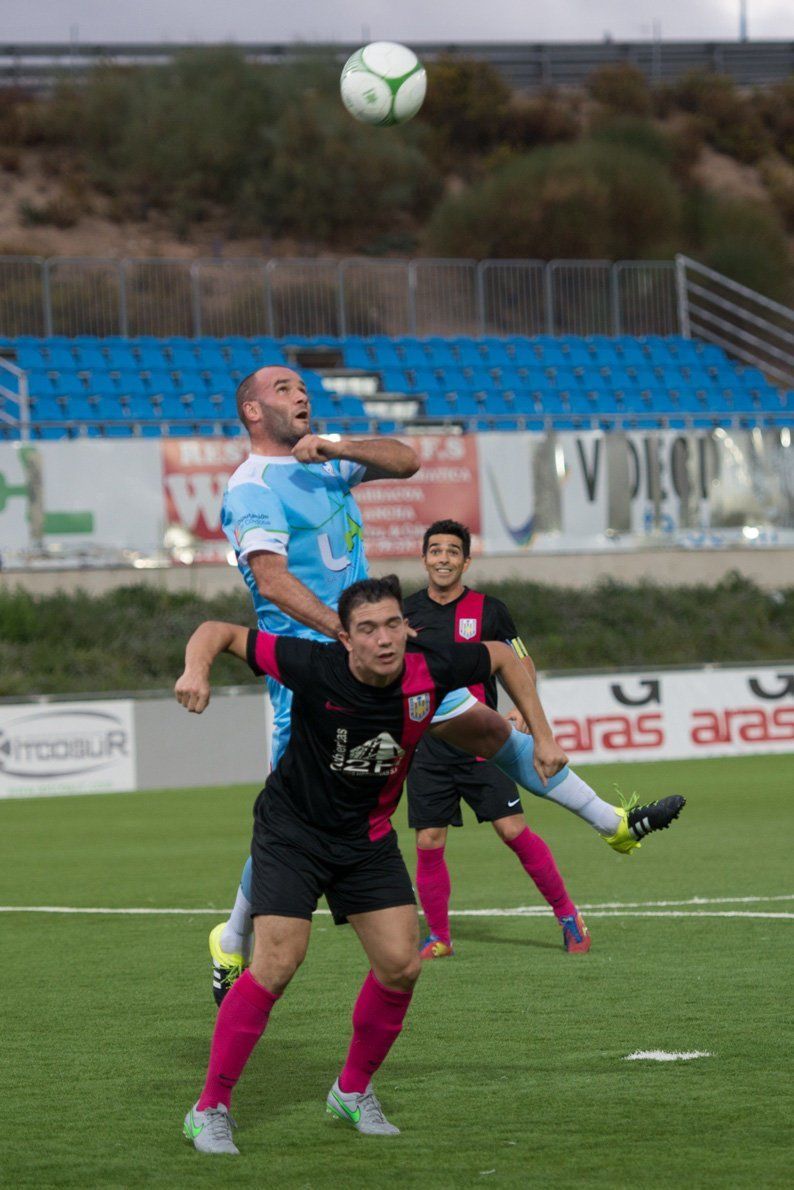 Galería: El Ciudad de Lucena no pasa del empate ante la Peña Deportiva Rociera (0-0). Fotos: Sergio Rodríguez