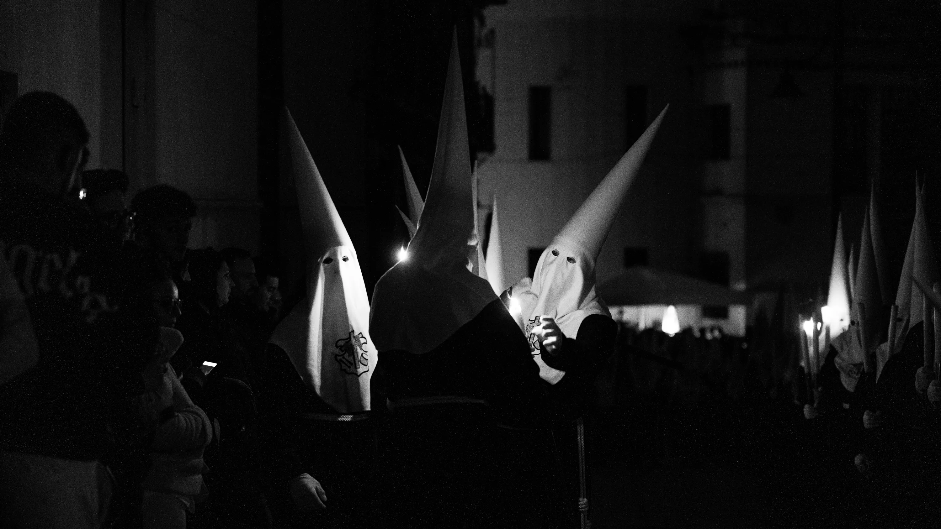 Jueves Santo 2025   Madrugada   Silencio (19)