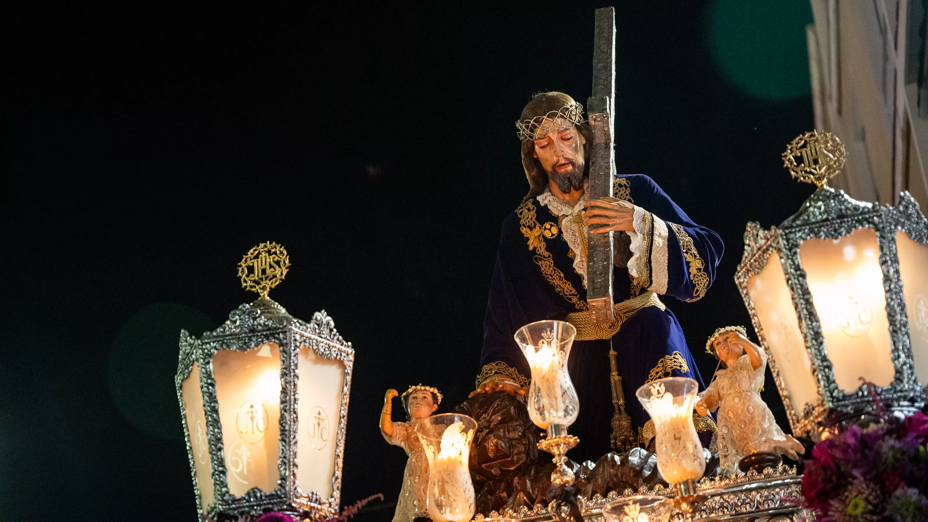 Jueves Santo 2025   Caido (19)