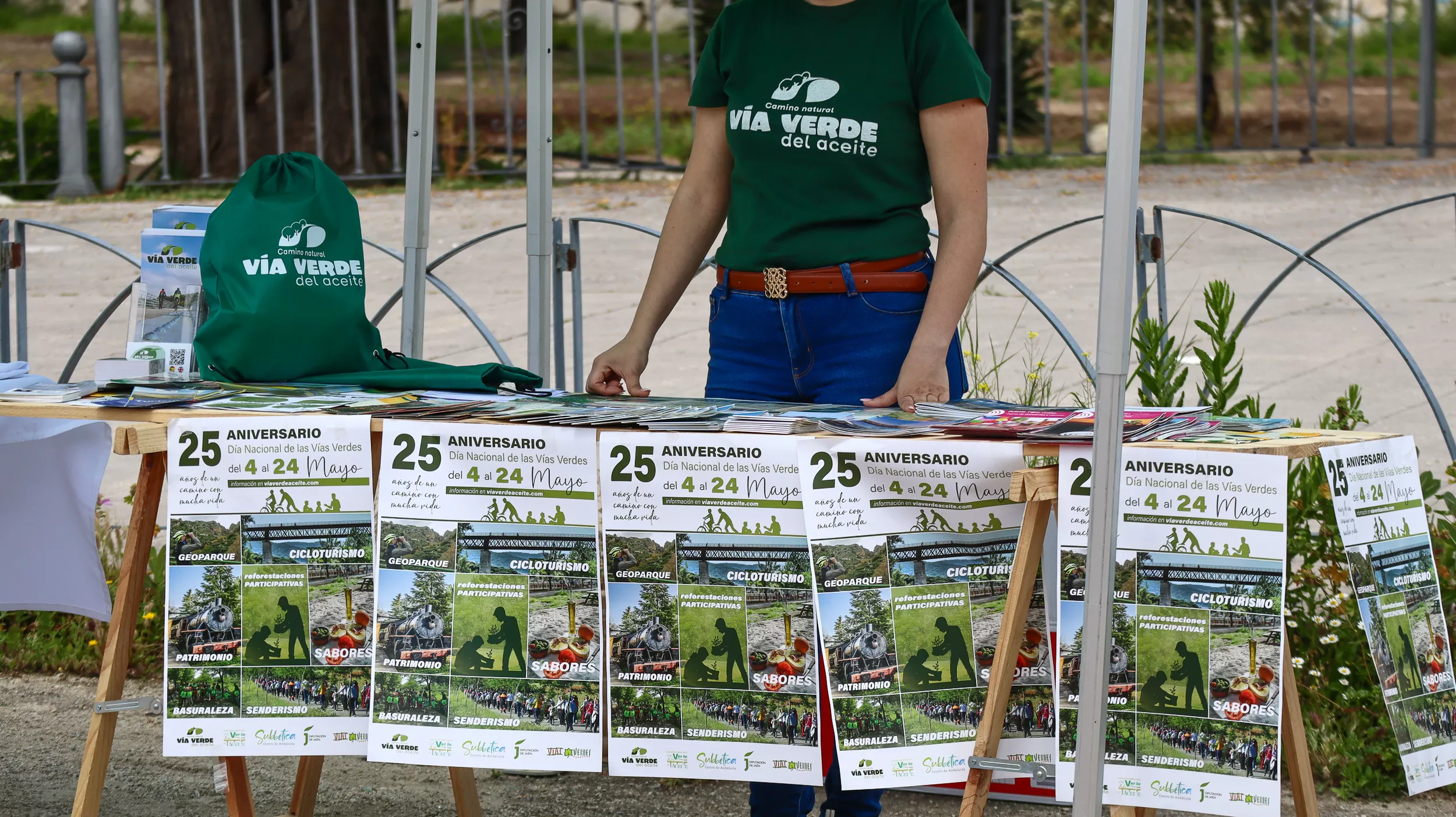 Actividad Vía Verde del Aceite en antigua estación de Lucena 02 Actividad Vía Verde del Aceite en antigua estación de Lucena 02