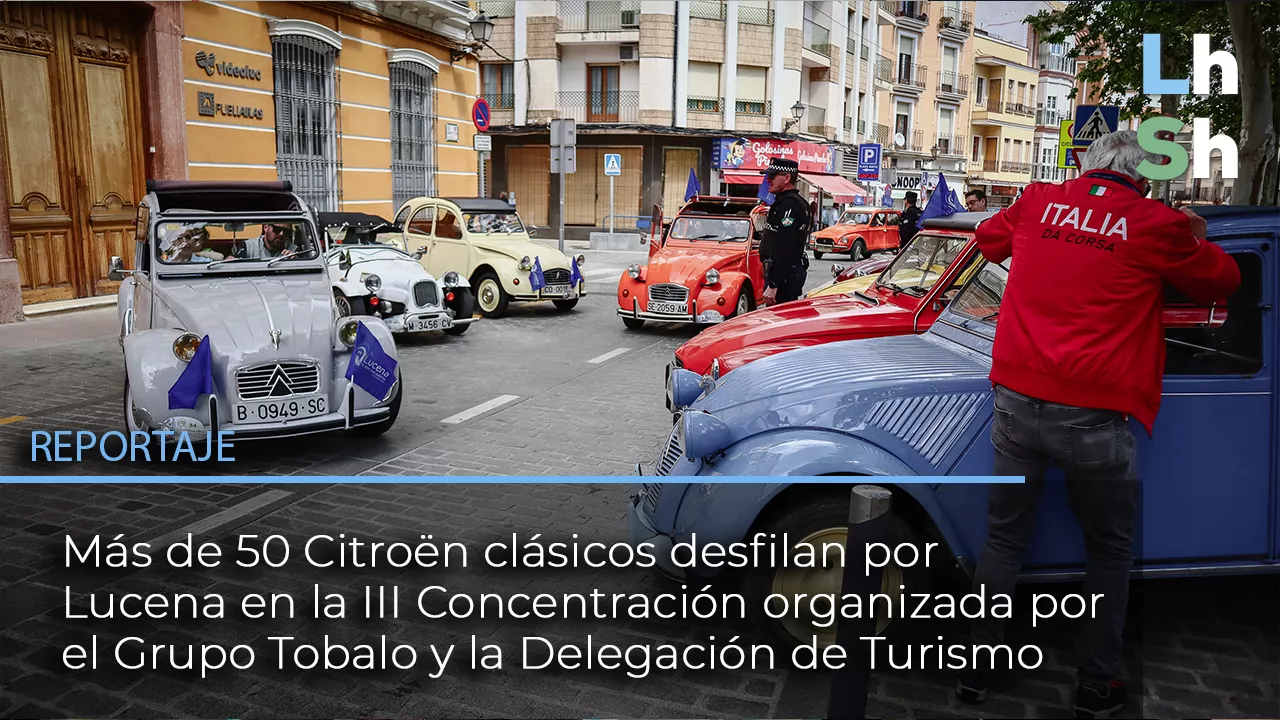 Vehículos expuestos en las inmediaciones del Paseo del Coso