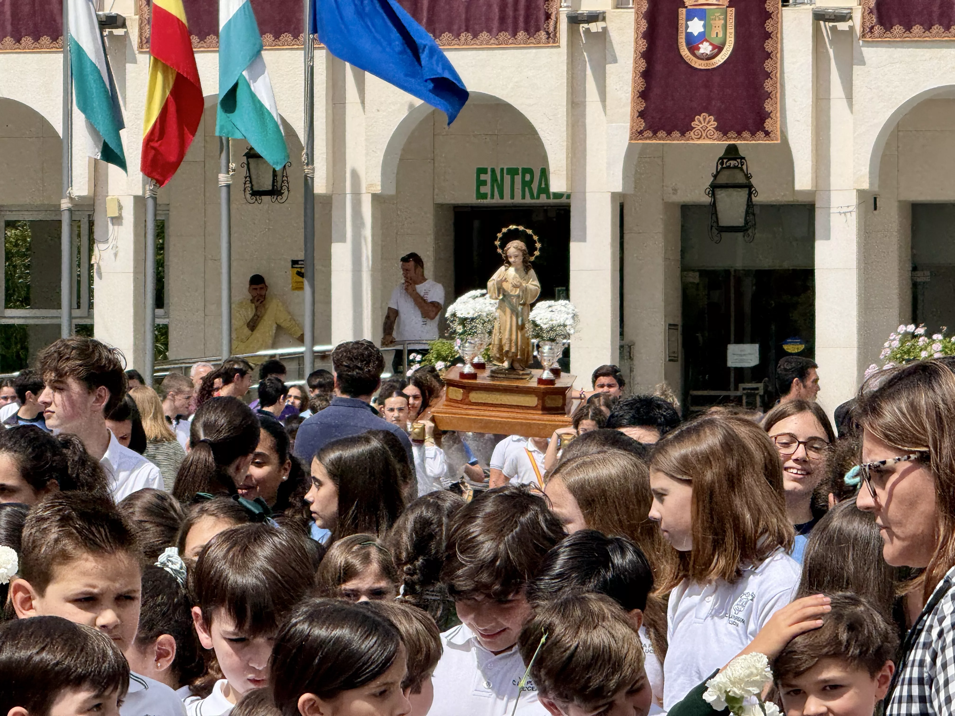 Procesión de la Virgen Niña