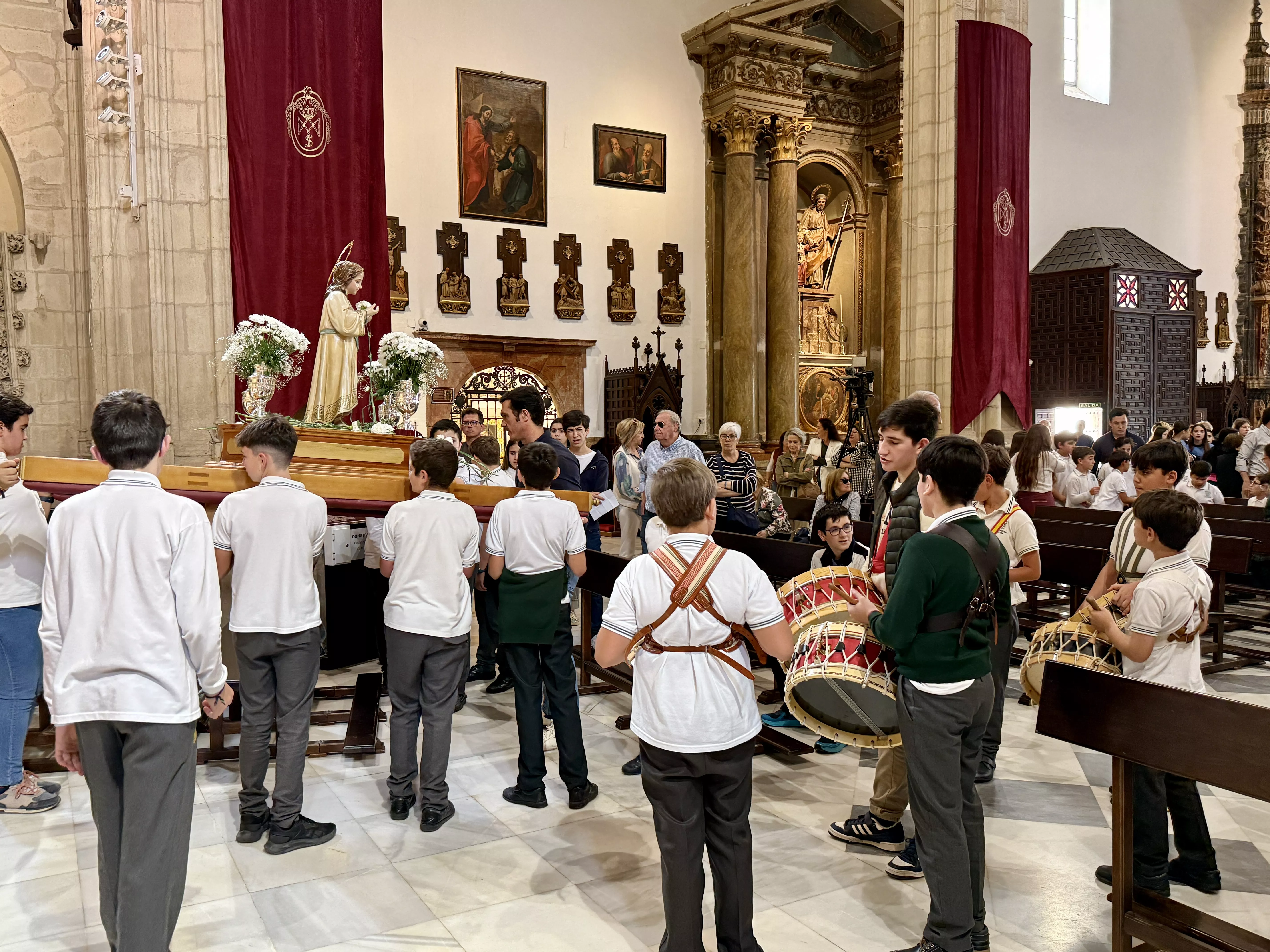Procesión de la Virgen Niña