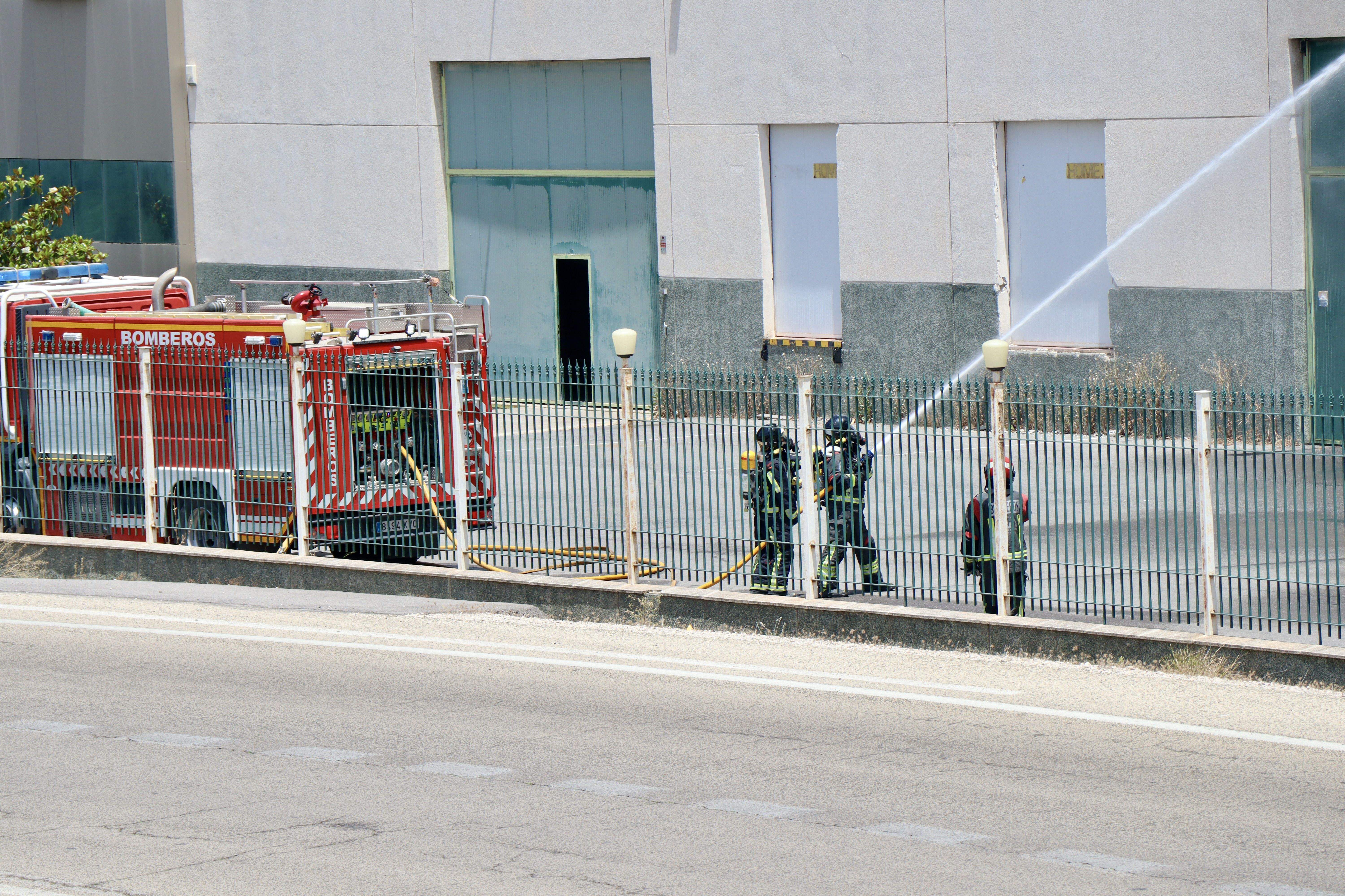 Incendio CEGECO en Lucena Incendio CEGECO en Lucena