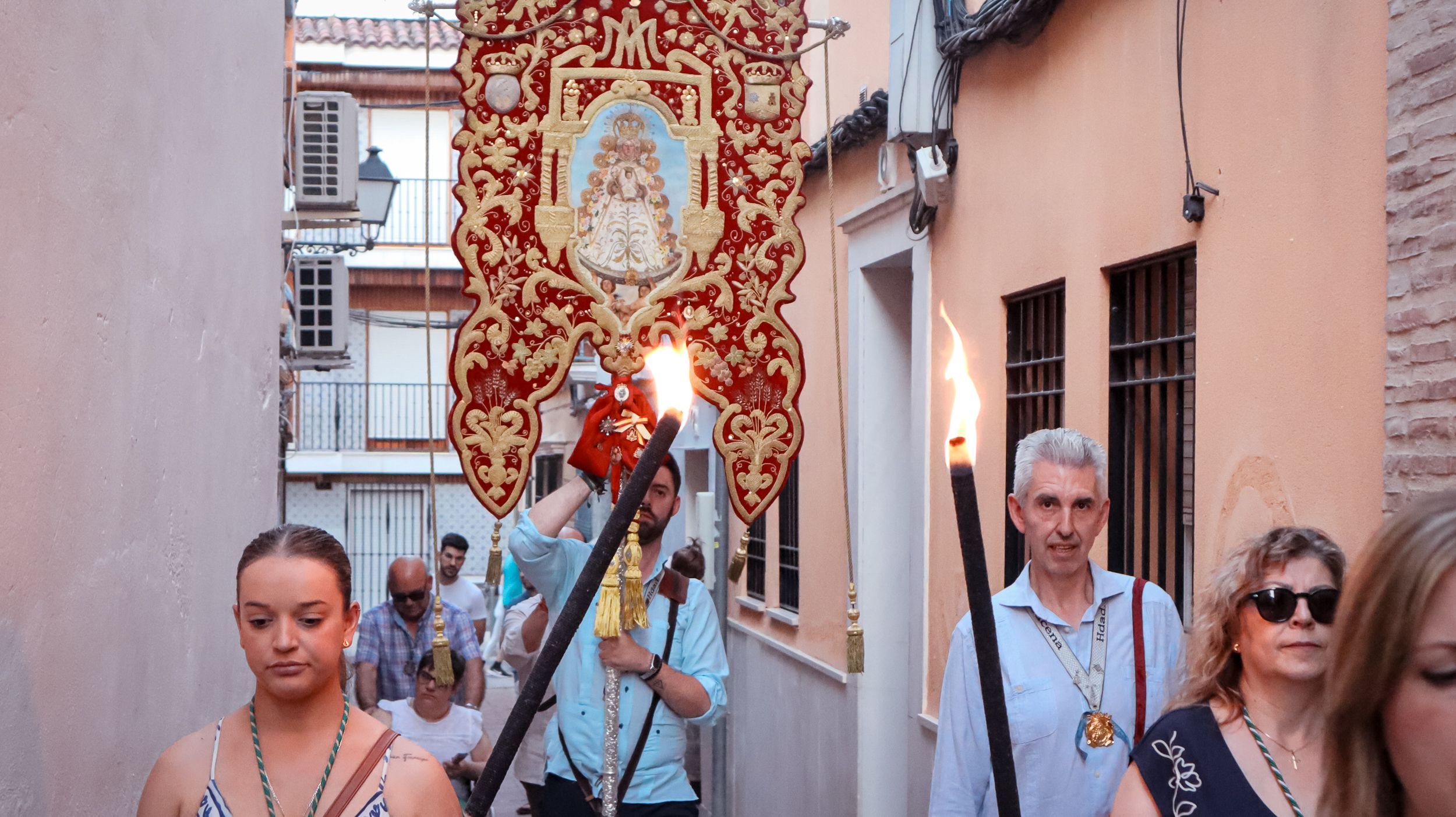 Simpecado de la Hermandad del Rocío de Lucena 09 Simpecado de la Hermandad del Rocío de Lucena 09
