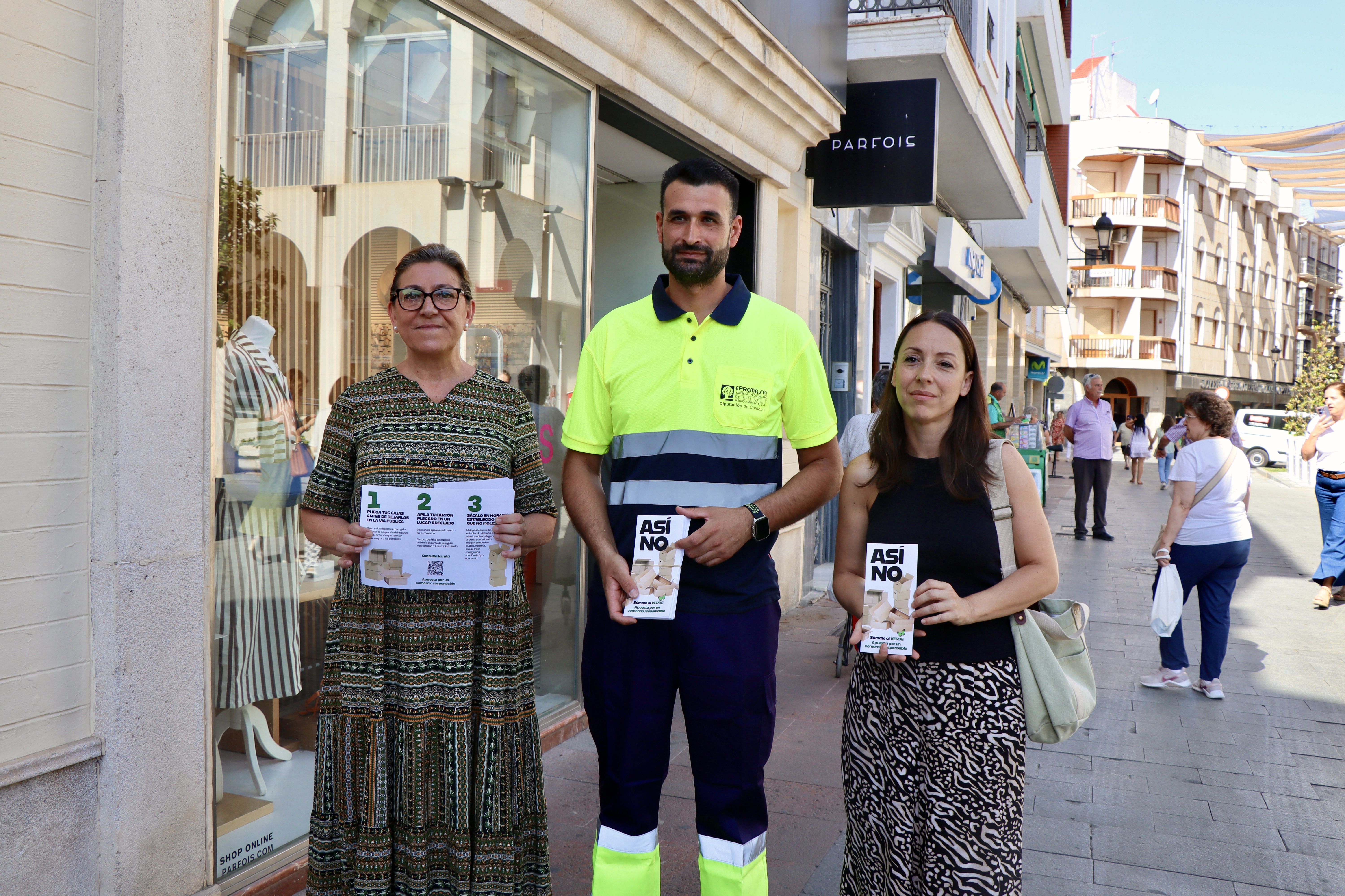 Presentación de la campaña de reparto de material impreso en el comercio y hostelería locales