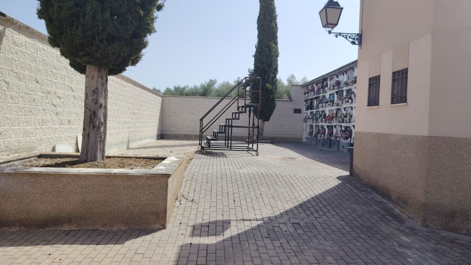 Cementerio Virgen de los Remedios (Navas del Selpillar)