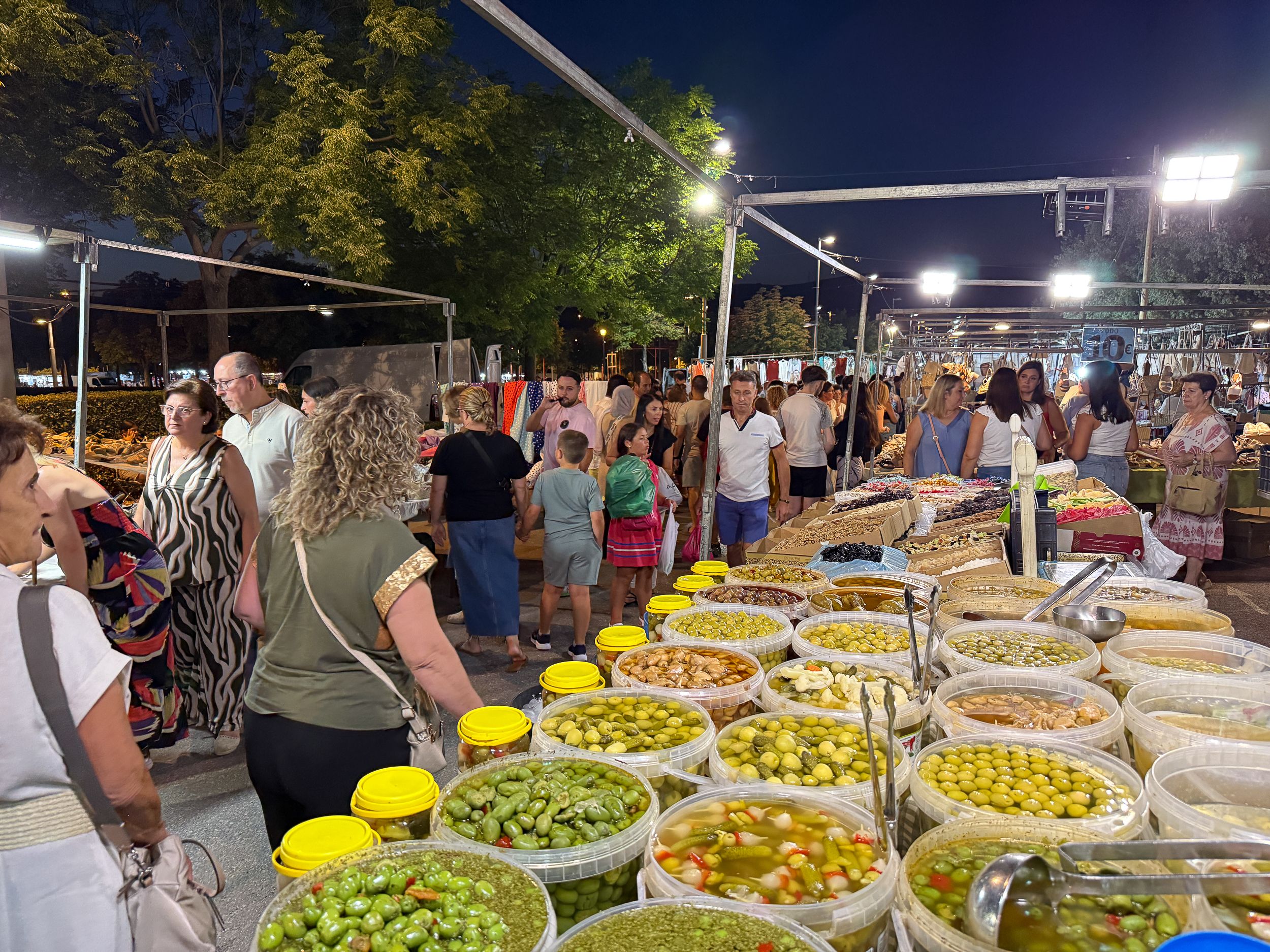 Mercadillo Nocturno Lucena 2025 05 2
