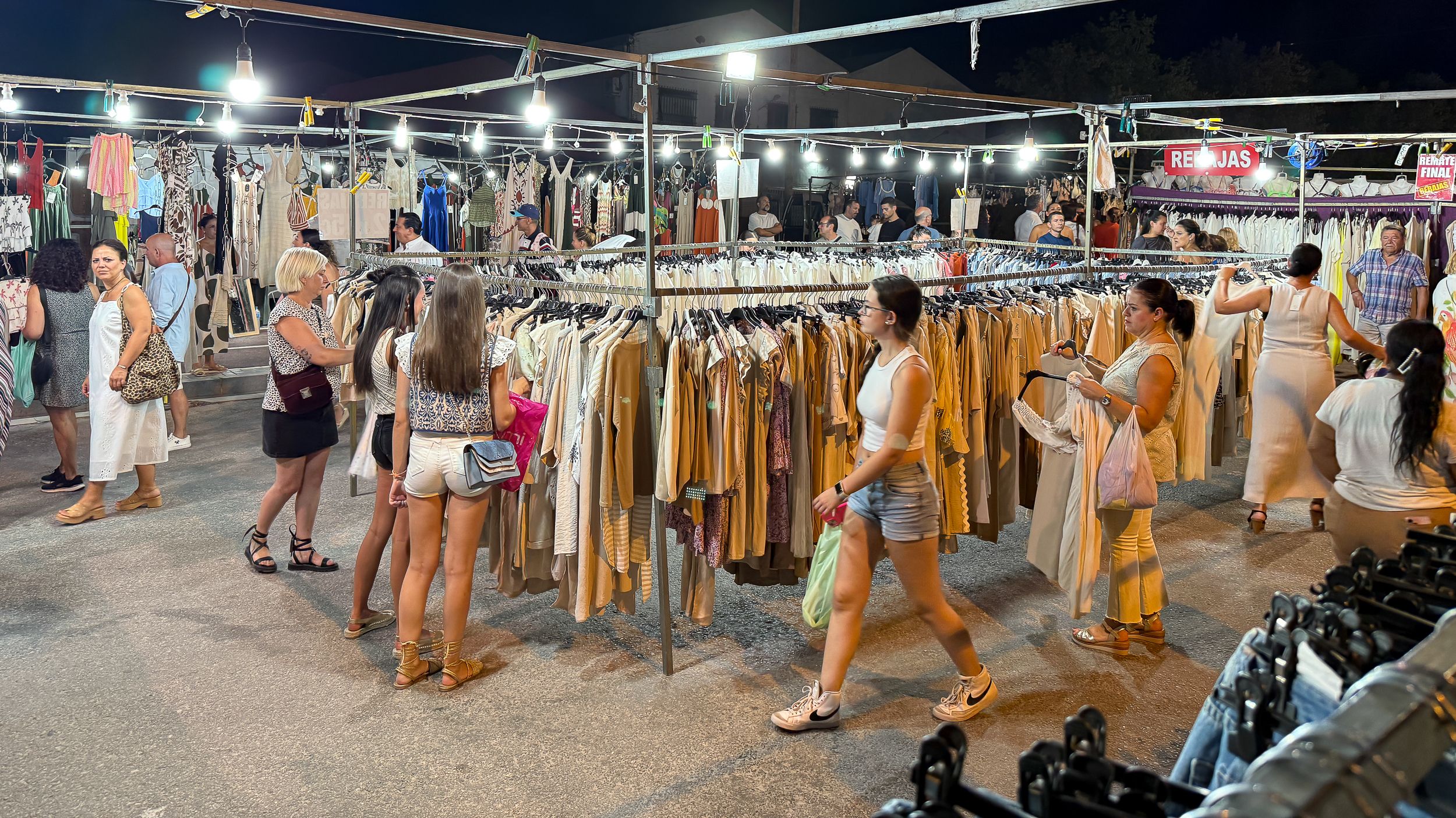 Mercadillo Nocturno Lucena 2025 08 2