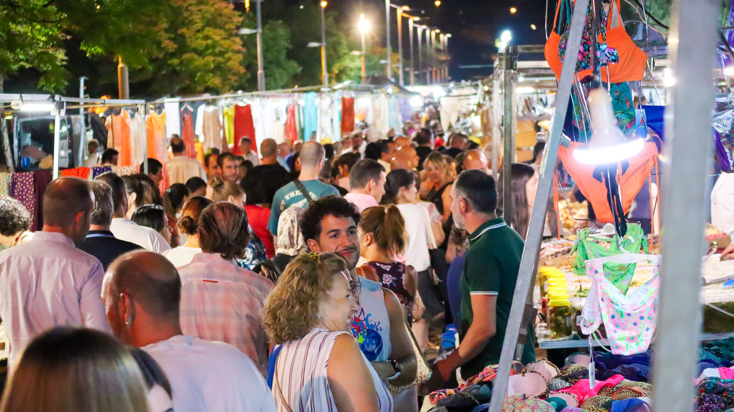 Mercadillo Nocturno Lucena 2025 12