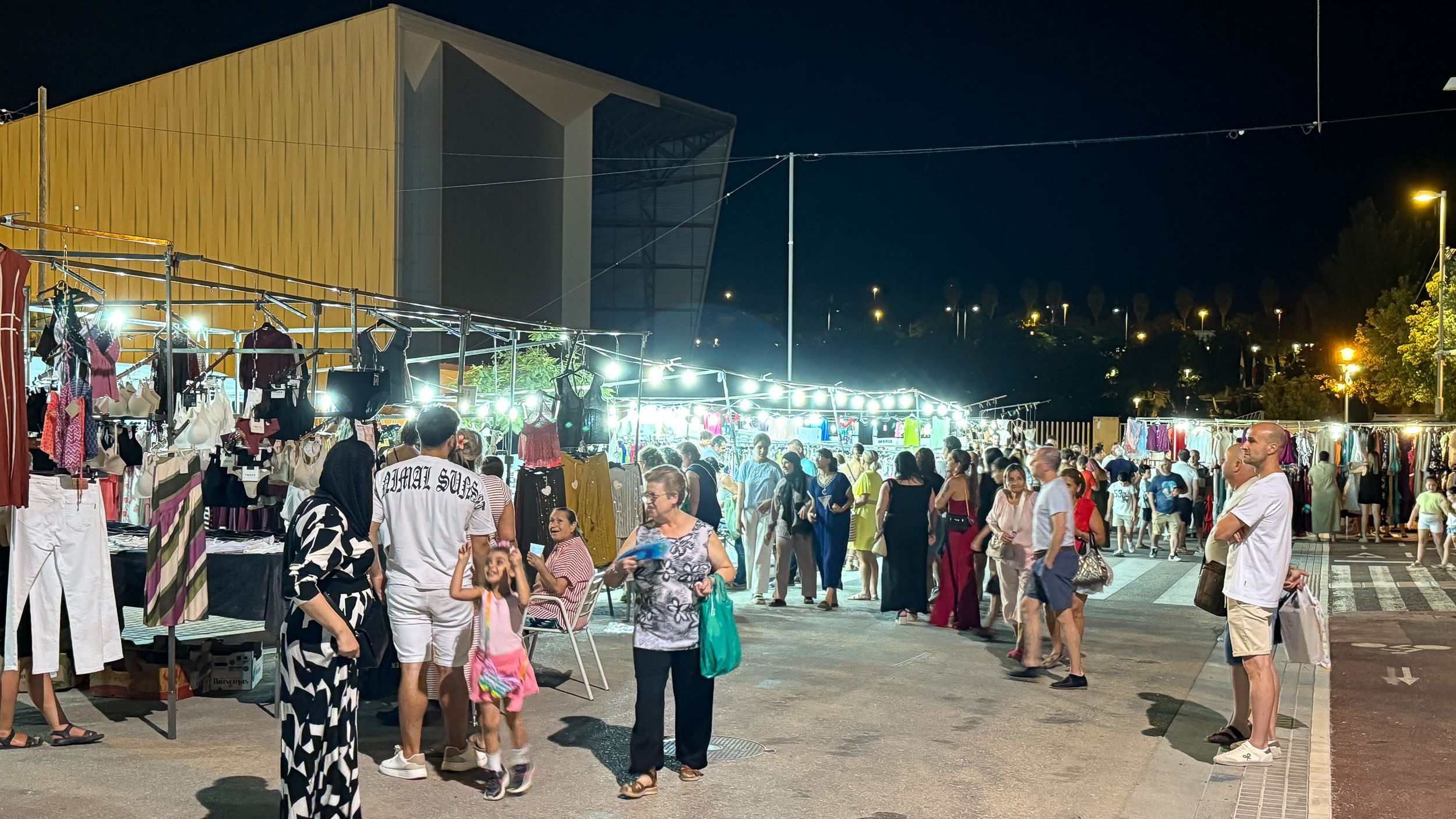 Mercadillo Nocturno Lucena 2025 13 2