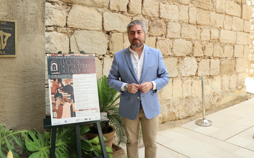 Francisco Barbancho, edil de Turismo, durante la presentación del ciclo