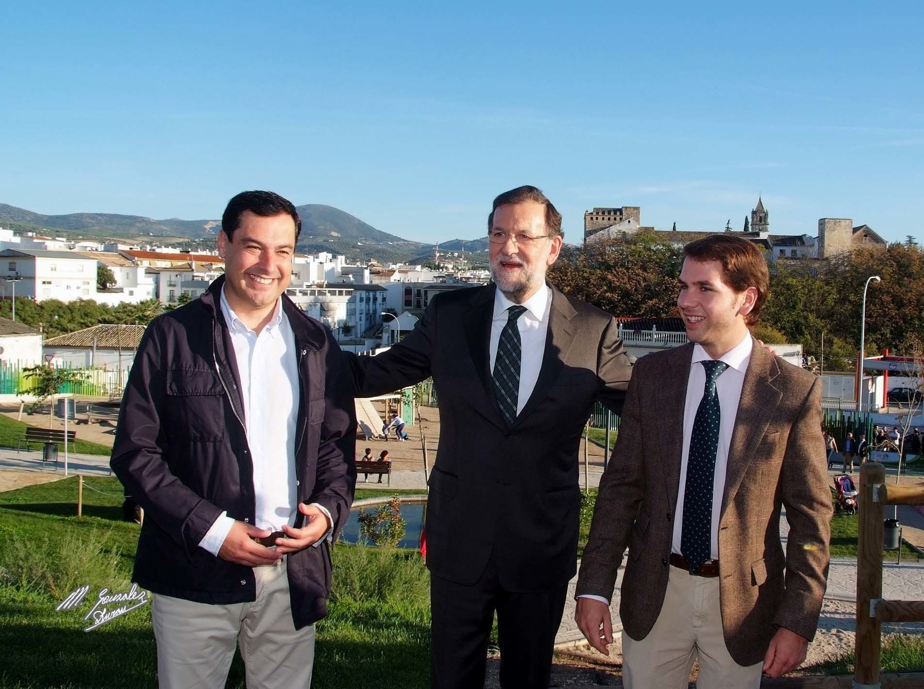 Galería: Rajoy, paseo y mitin de precampaña en Cabra. Fotos de Manuel González Durán