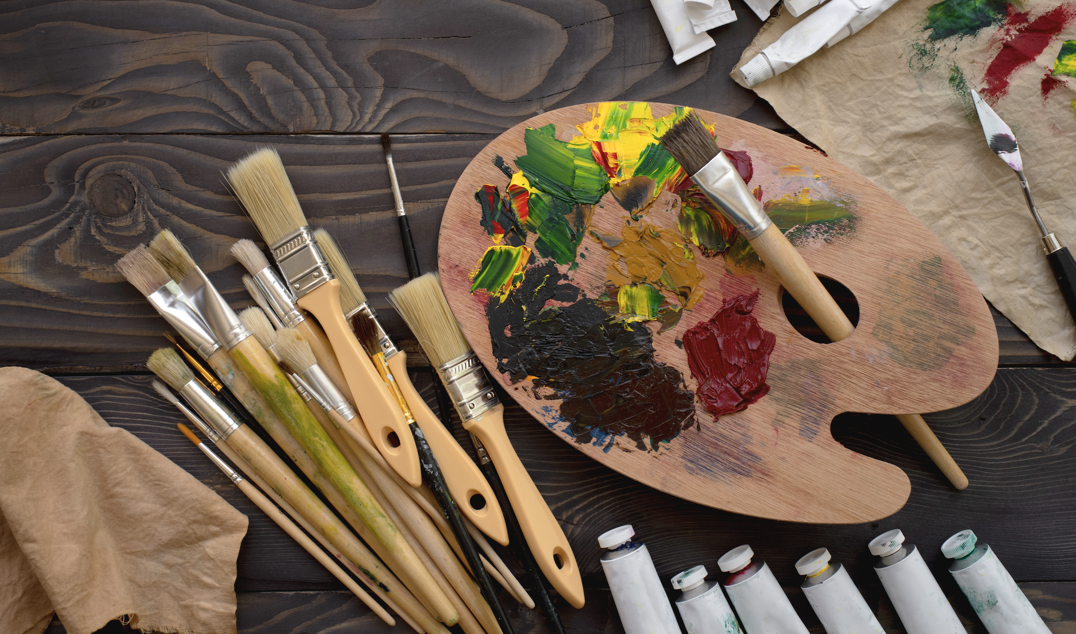 Material de pintura. Foto: Freepik