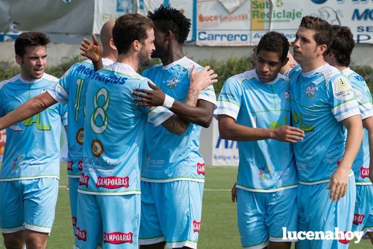  El Ciudad de Lucena se impuso al Morón con goles de Curro Vacas, Miguel Sanz y José Antonio Pineda. 