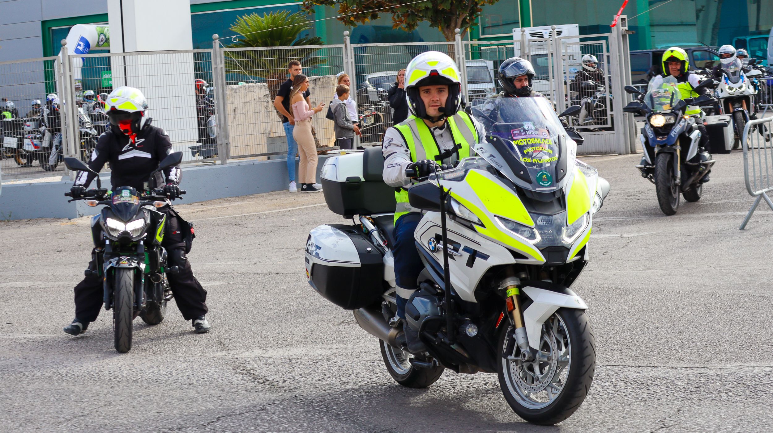 Rider 25 04 Rider 25 04