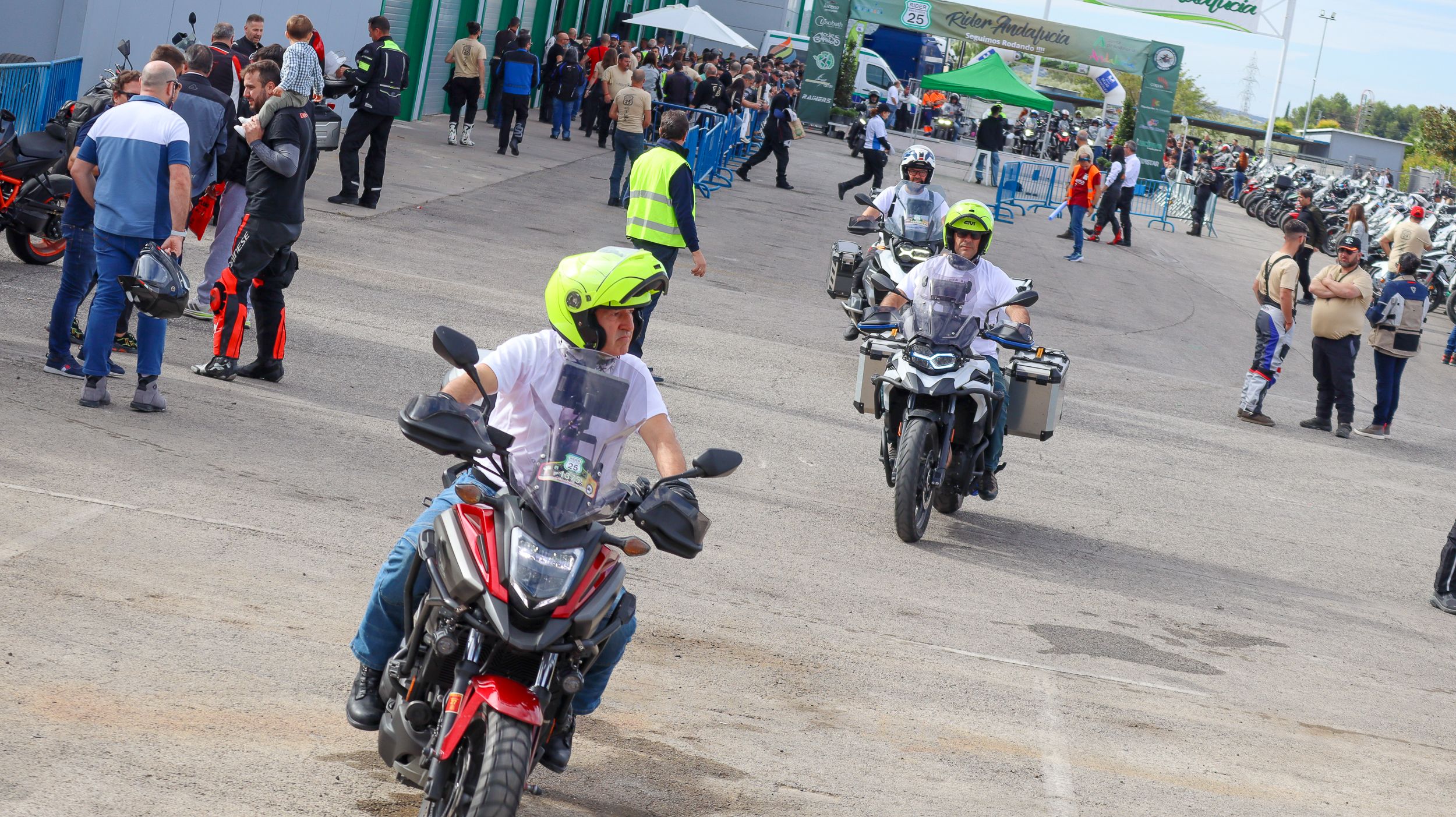 Rider 25 19 Rider 25 19