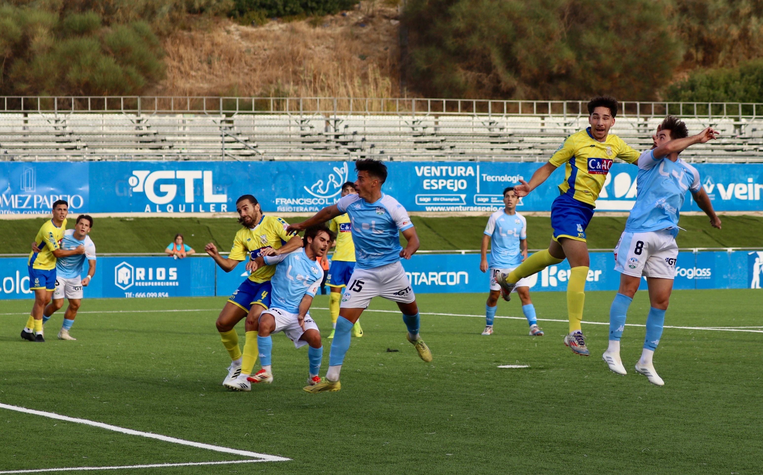 Ciudad de Lucena -Coria CF Ciudad de Lucena -Coria CF