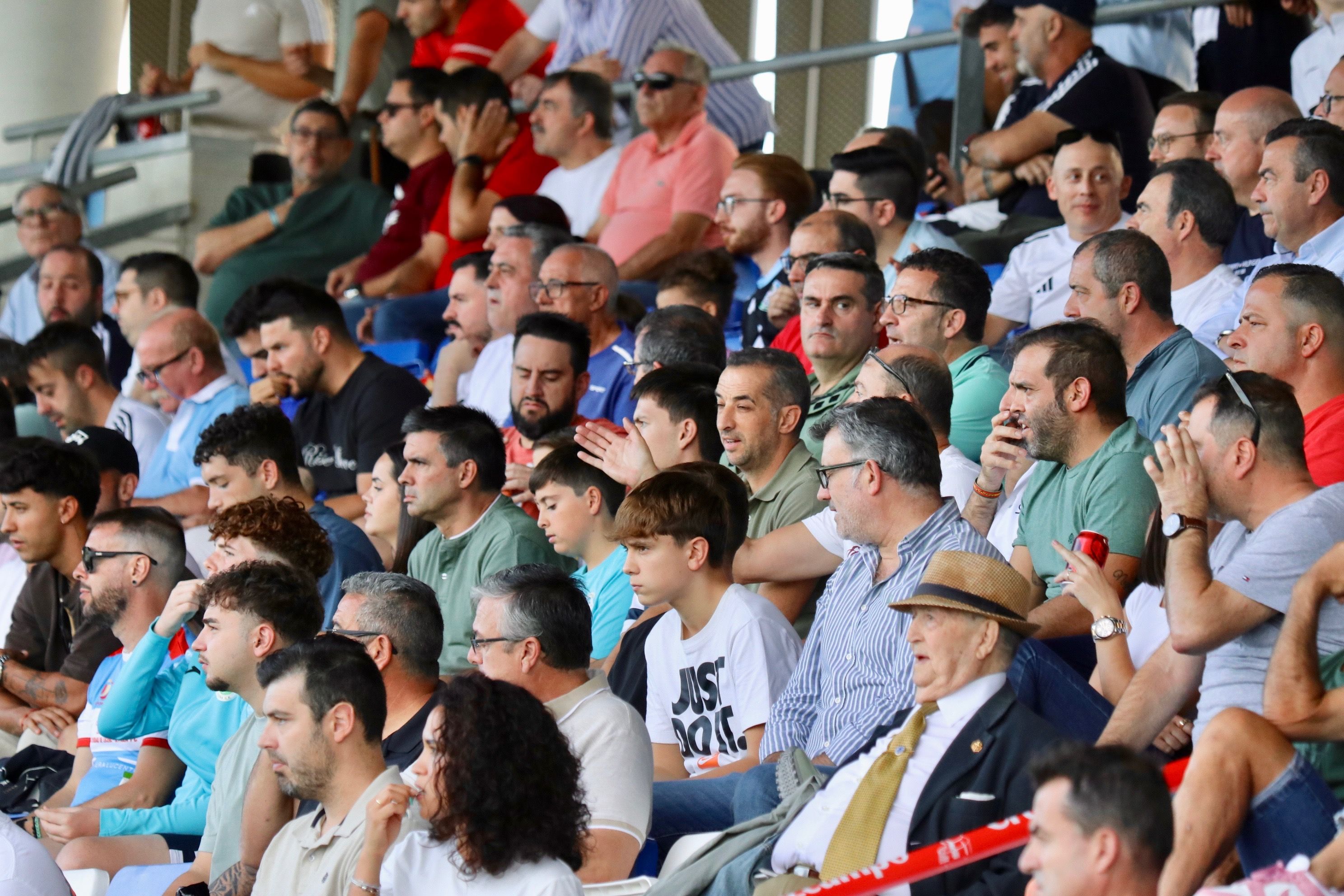 Ciudad de Lucena -Coria CF Ciudad de Lucena -Coria CF