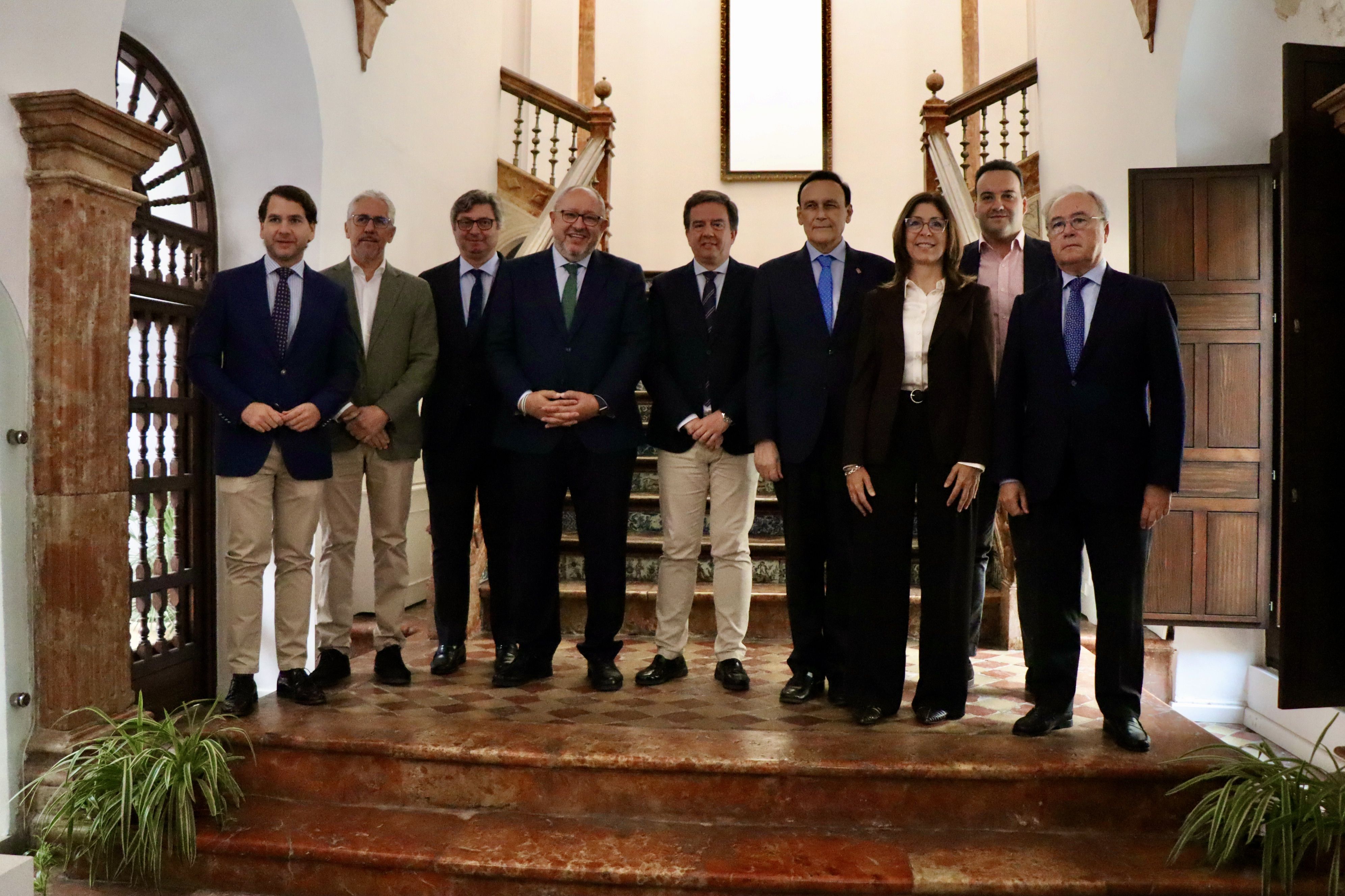 Autoridades asistentes a la asamblea Autoridades asistentes a la asamblea