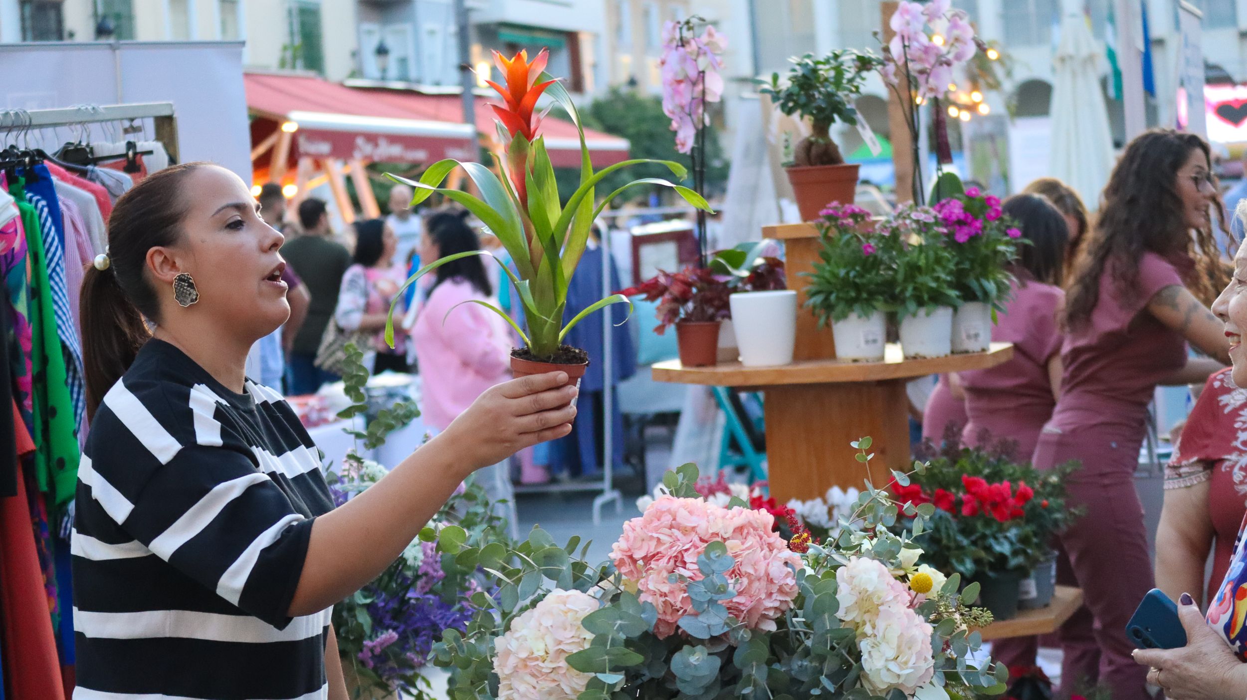 Street Market Lucena 01