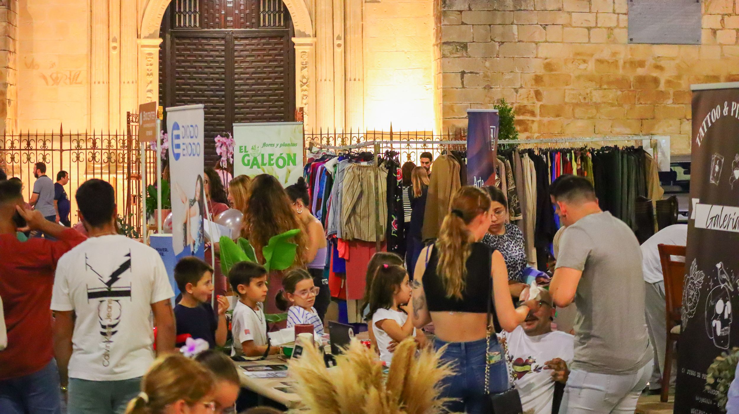 Street Market Lucena 22