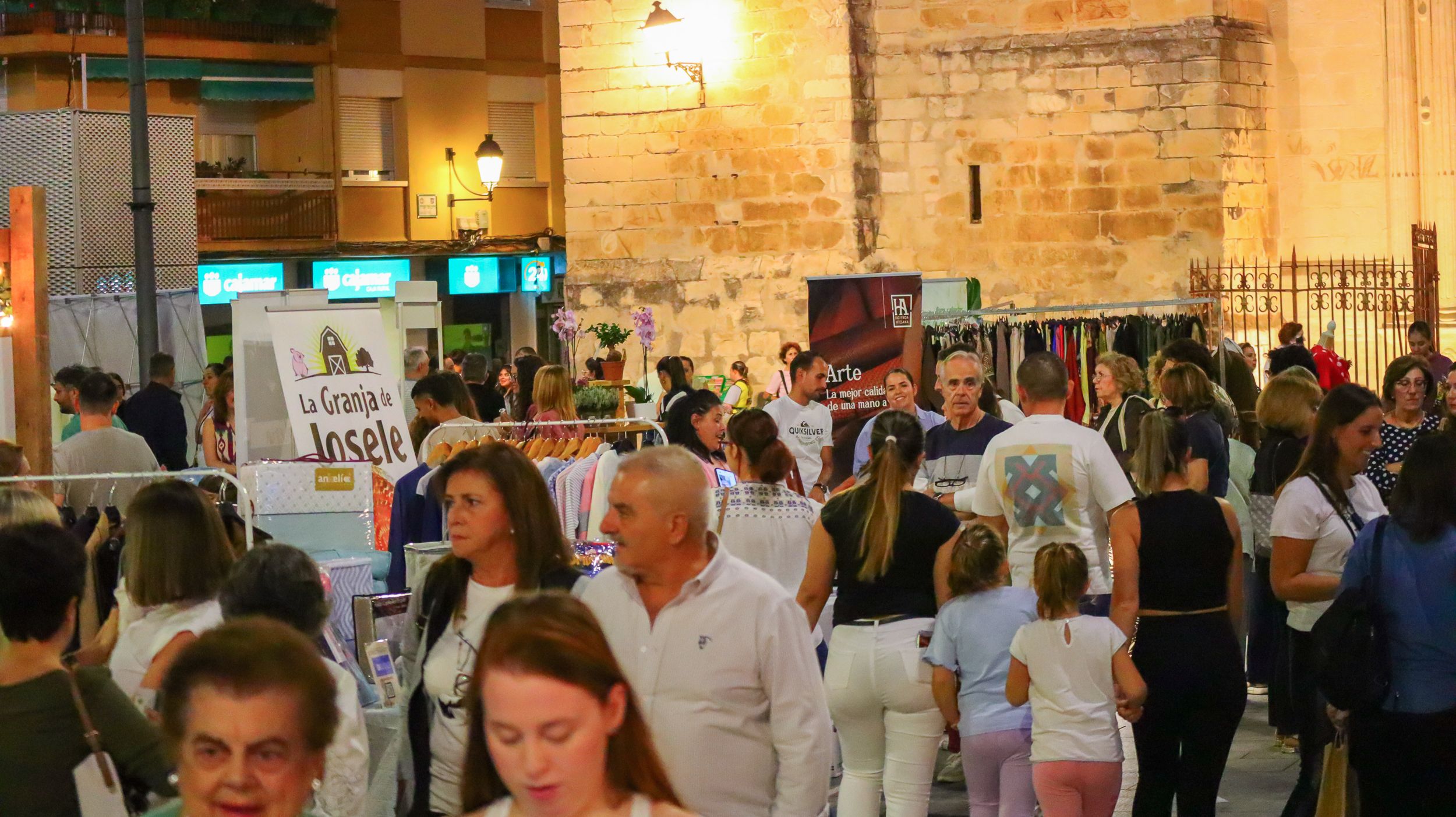 Street Market Lucena 23