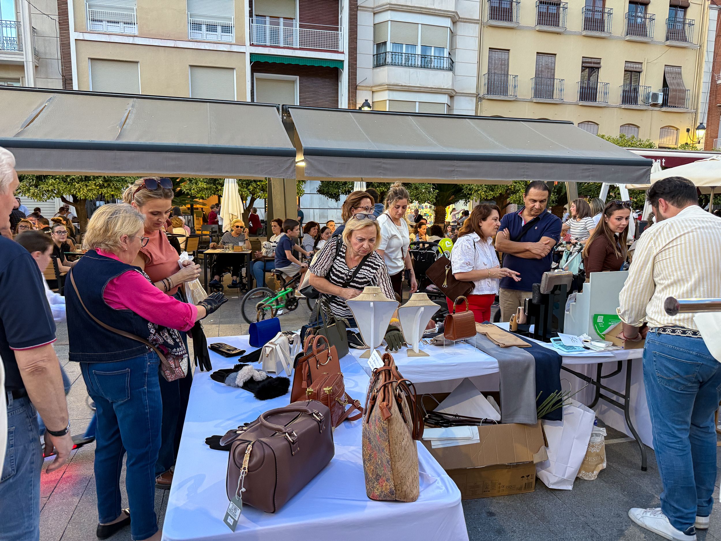 Street Market Lucena 05