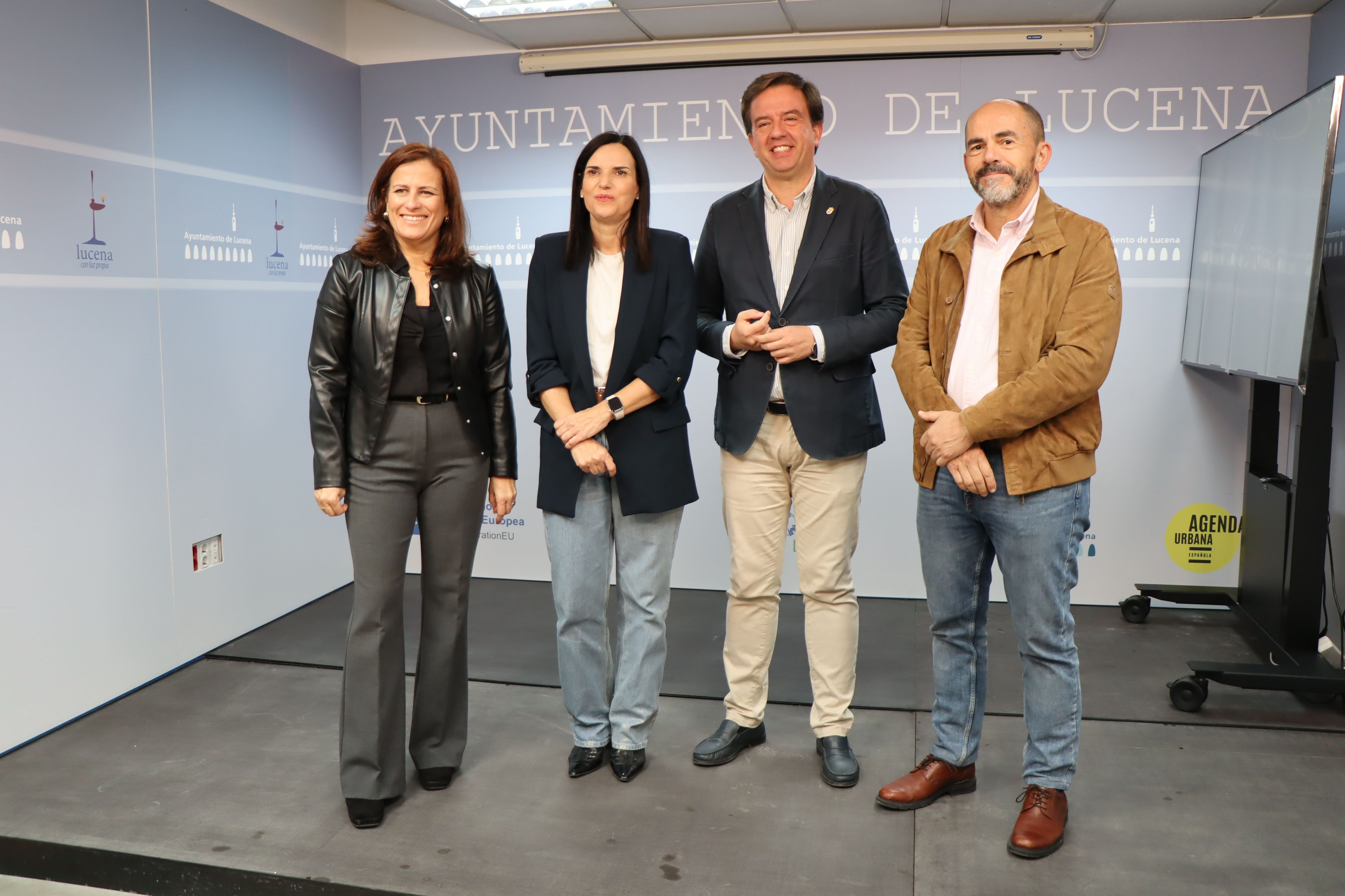 Uno de los instantes de la presentación en la que ha estado presente el gerente de AFAR, Jesús Muñoz.