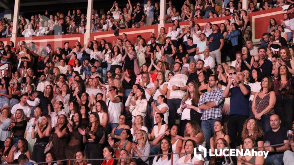 Graderíos llenos en el concierto de Manuel Turizo en la Plaza de Toros de Lucena