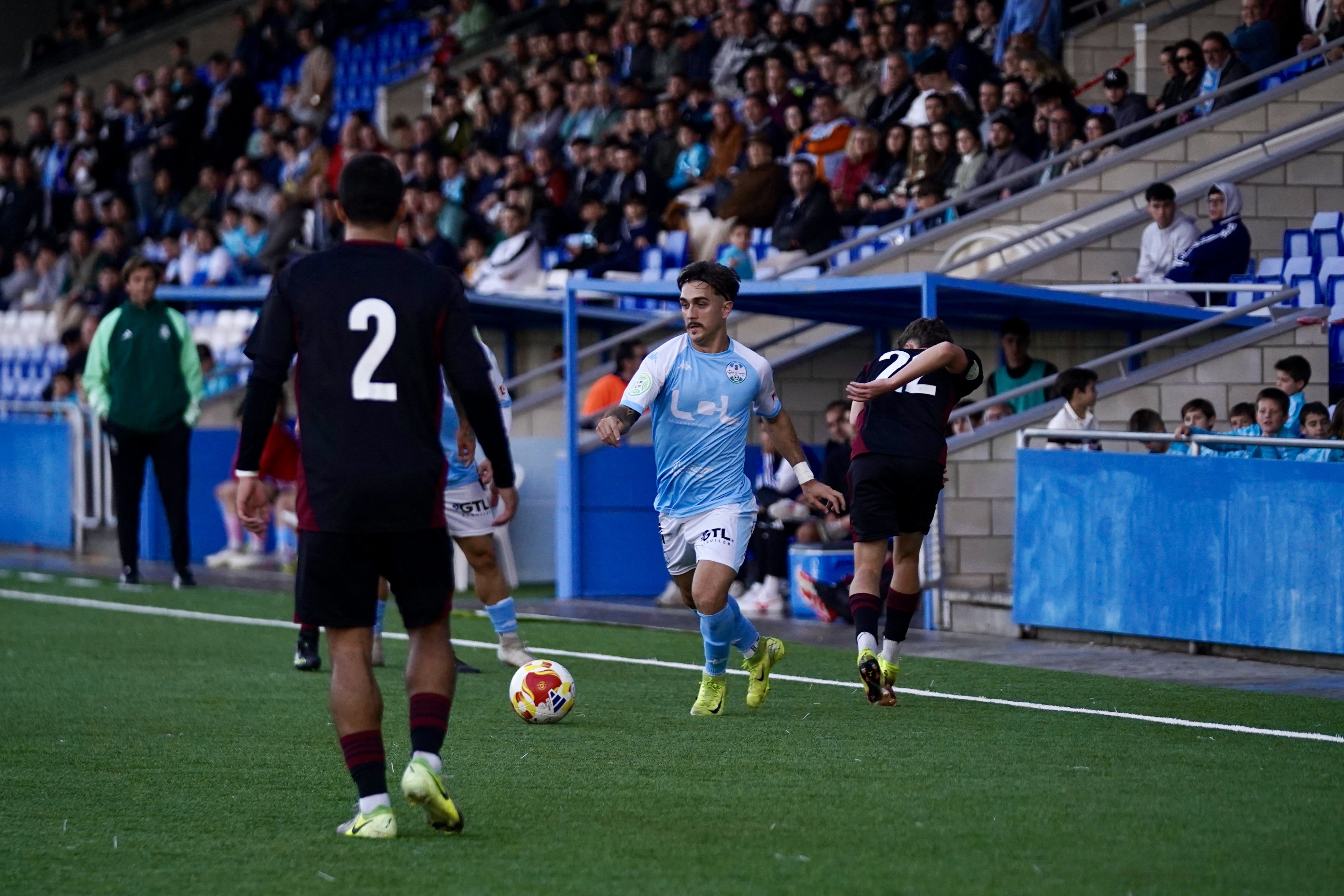 Ciudad de Lucena - Atlético Onubense. Foto: Antonio Dávila
