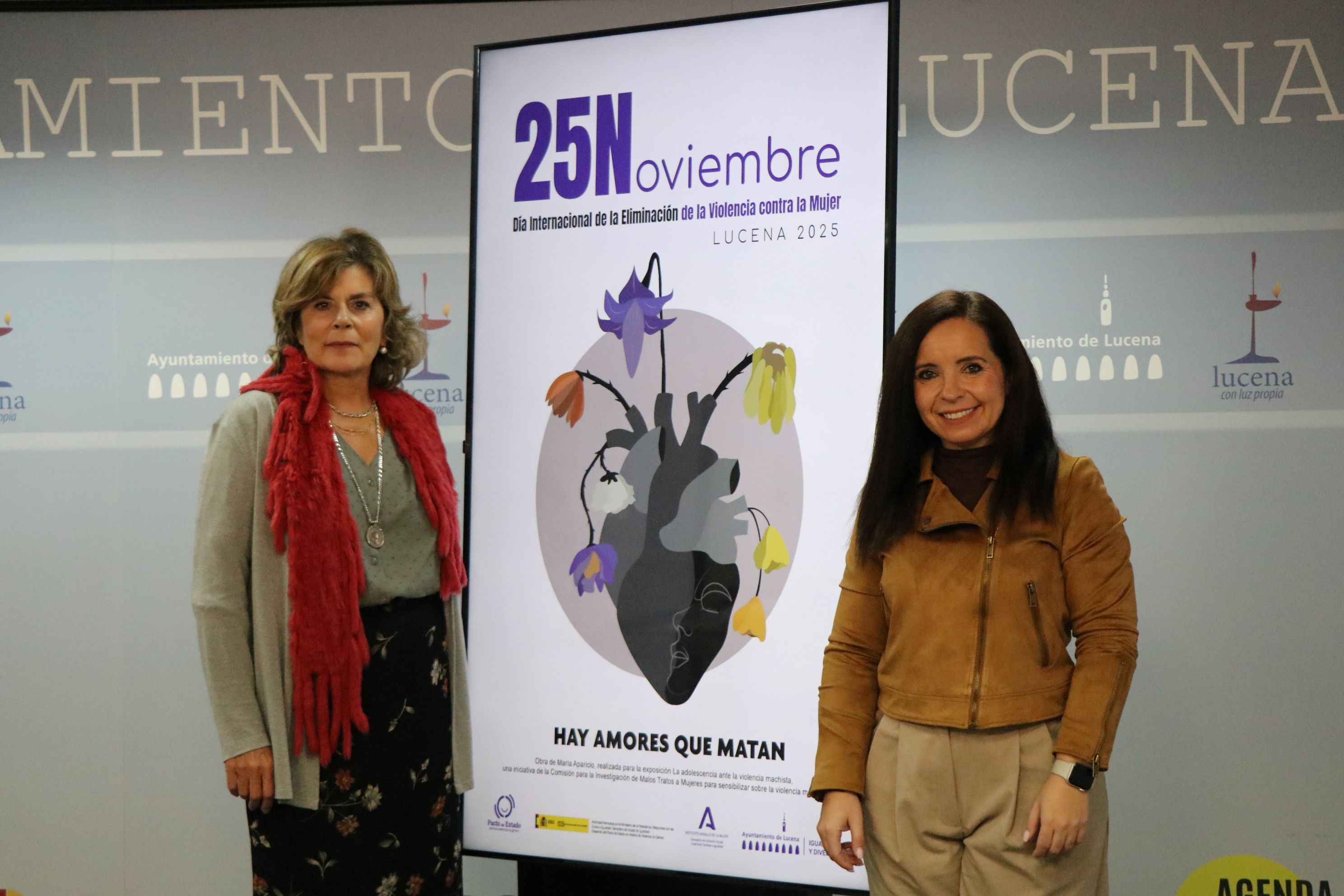 Presentación de los actos del 25N por parte de Irene Aguilera y Lola Llamas, responsable del CIM de Lucena