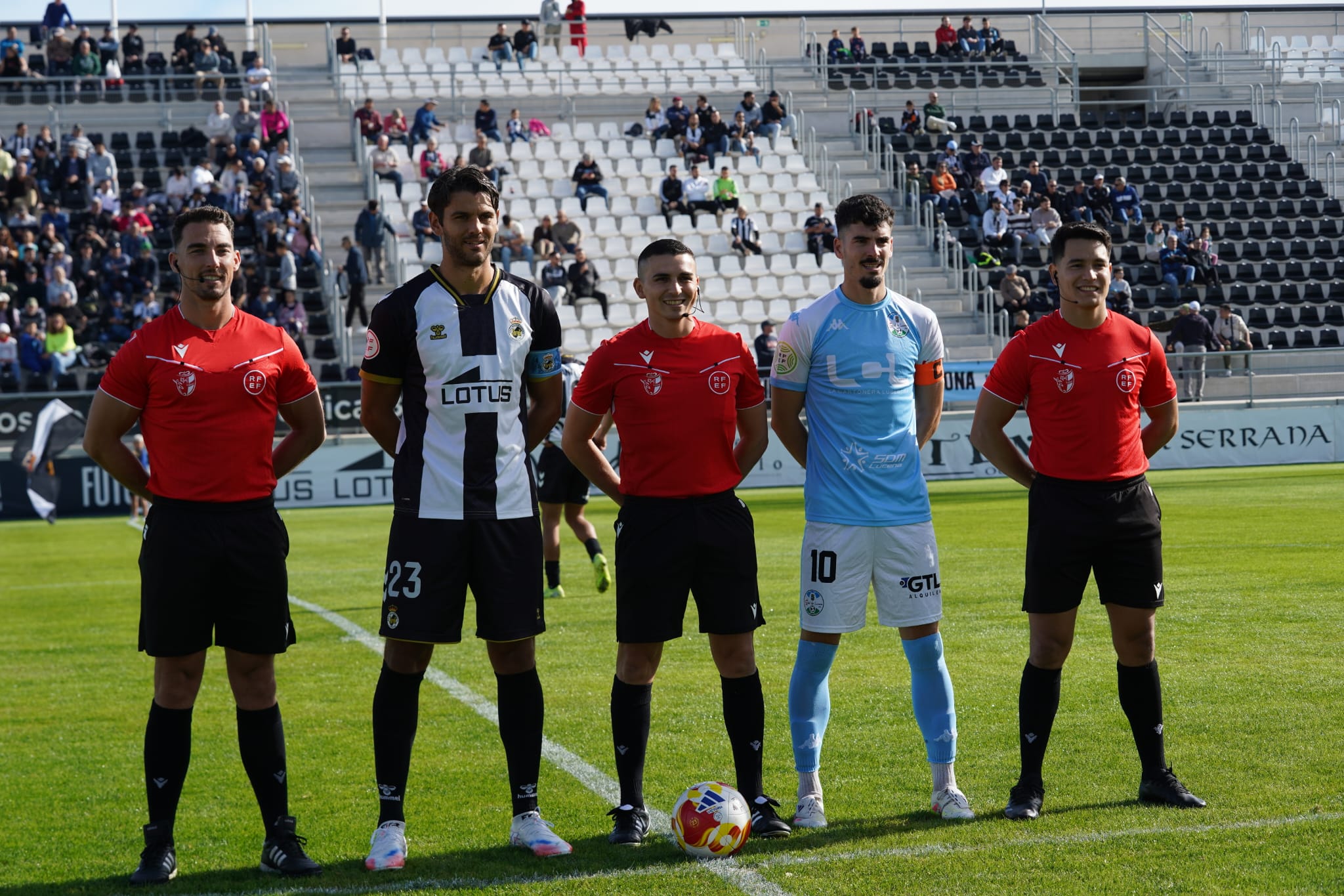 Balompédica Linense - Ciudad de Lucena. Antonio Dávila