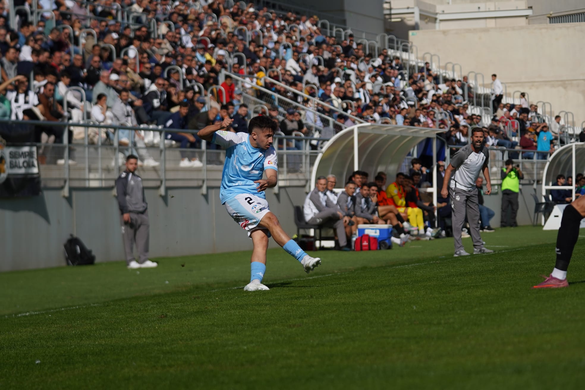 Balompédica Linense - Ciudad de Lucena. Antonio Dávila