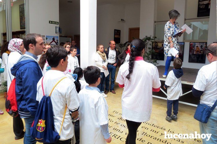  Los conjuntos inscritos estaban citados a las 09:30 horas en la Biblioteca Pública Municipal. 