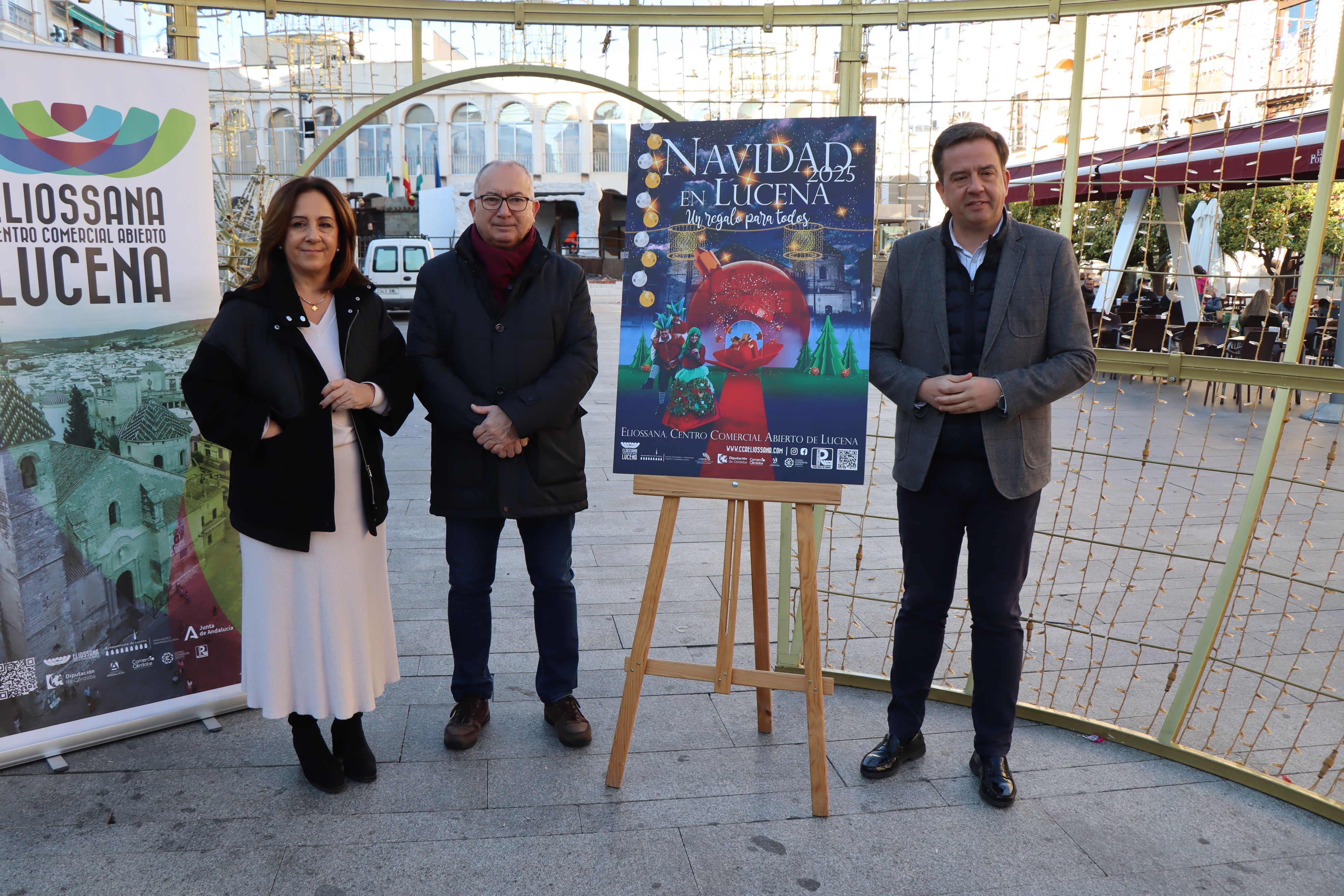 Presentación de la campaña navideña en la Plaza Nueva