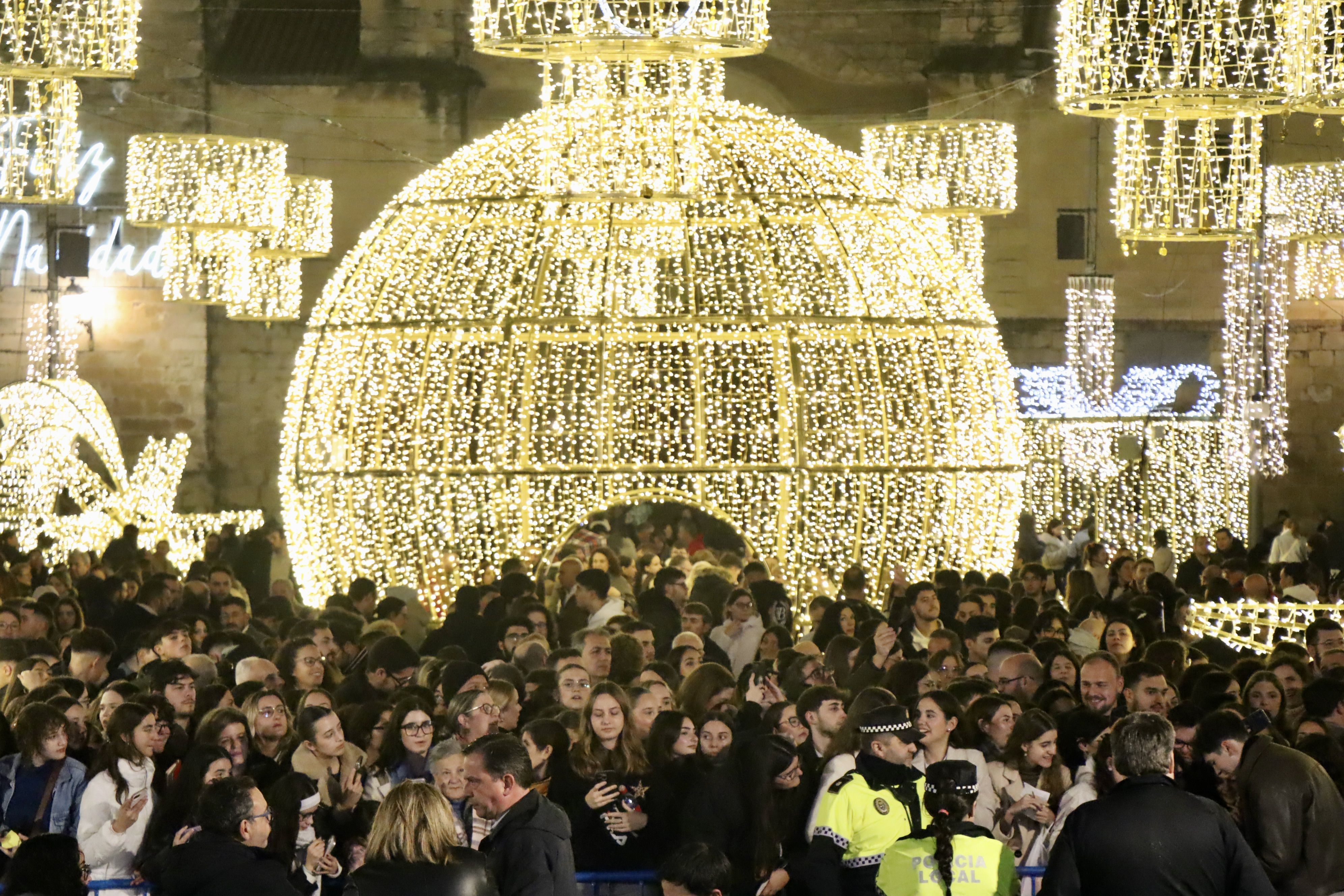 Encendido del Alumbrado de Navidad en Lucena 2025