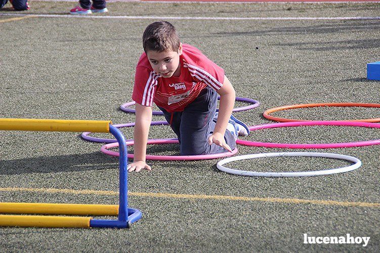 Casi 500 escolares celebran el Día del Niño en el Patronato Deportivo Municipal