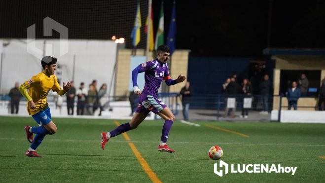 UD Tomares - Ciudad de Lucena. Foto: Antonio Dávila
