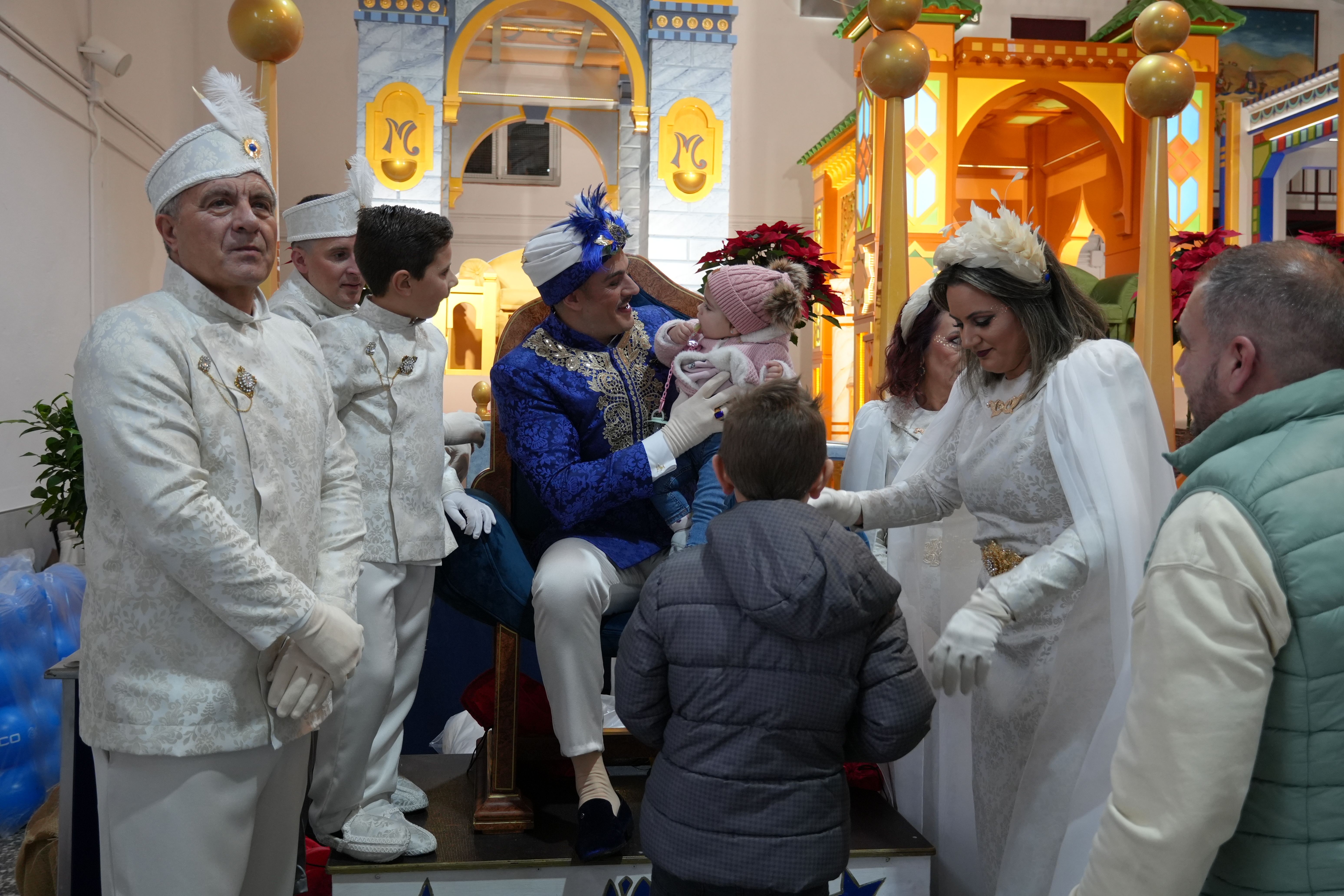 Mensajeros Reales 2025