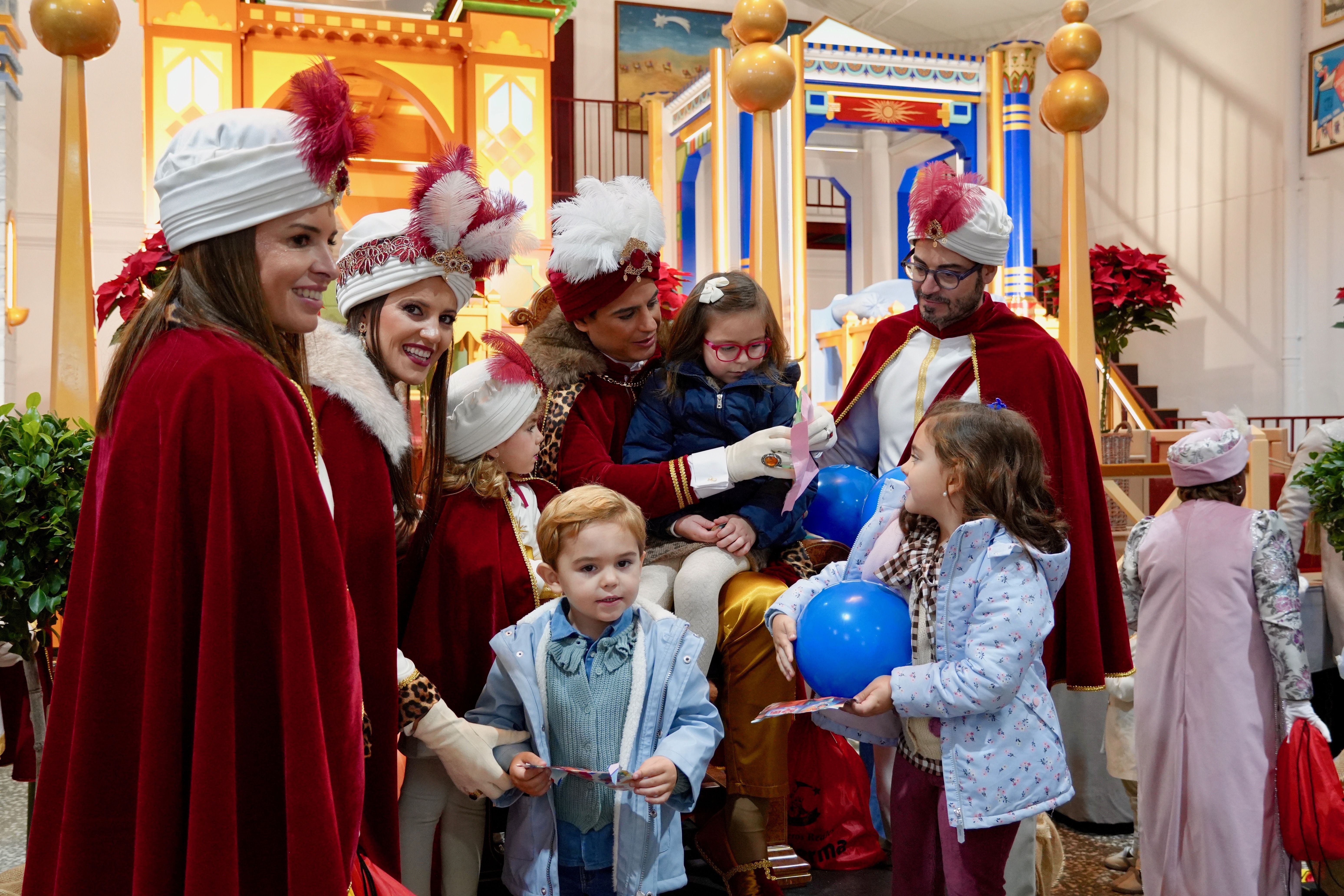 Mensajeros Reales 2025