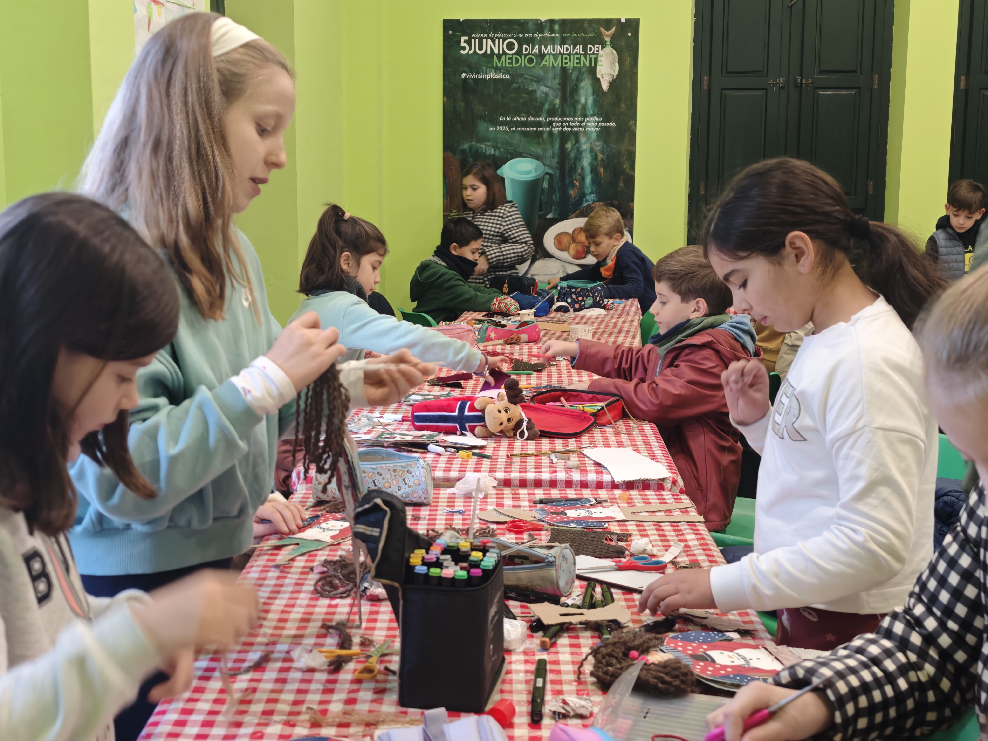 Una imagen de la ludoteca medioambiental navideña