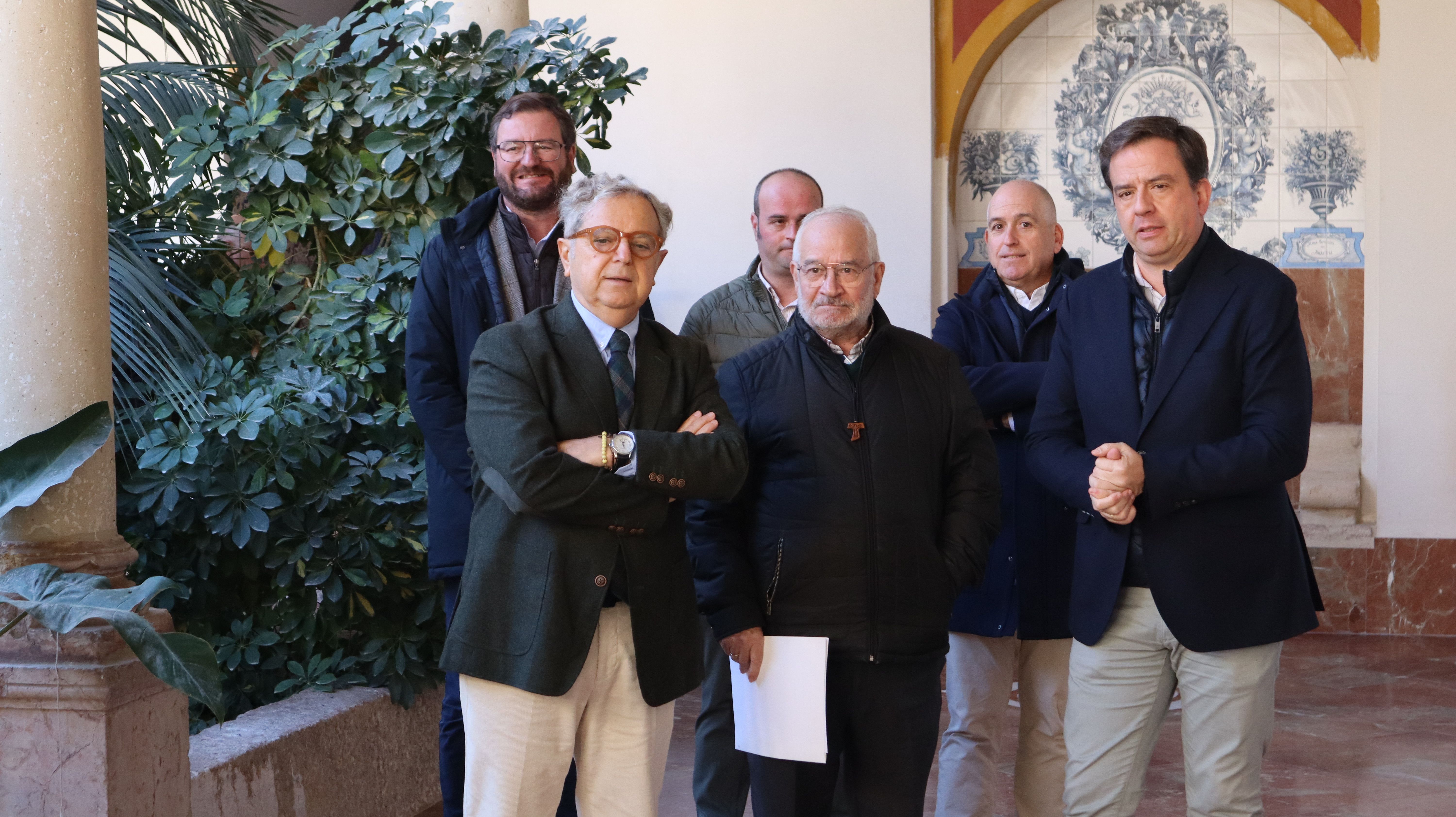  el presidente de la Diputación de Córdoba, Salvador Fuentes, el padre Antonio Herrera y el alcalde de Lucena, Aurelio Fernández, visitan las instalaciones tras su restauración.