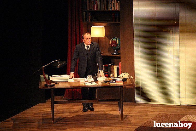 Galería: 'El Príncipe' nos deja una solvente interpretación de Fernando Cayo para el complejo texto de Juan Carlos Rubio Galería: 'El Príncipe' nos deja una solvente interpretación de Fernando Cayo para el complejo texto de Juan Carlos Rubio