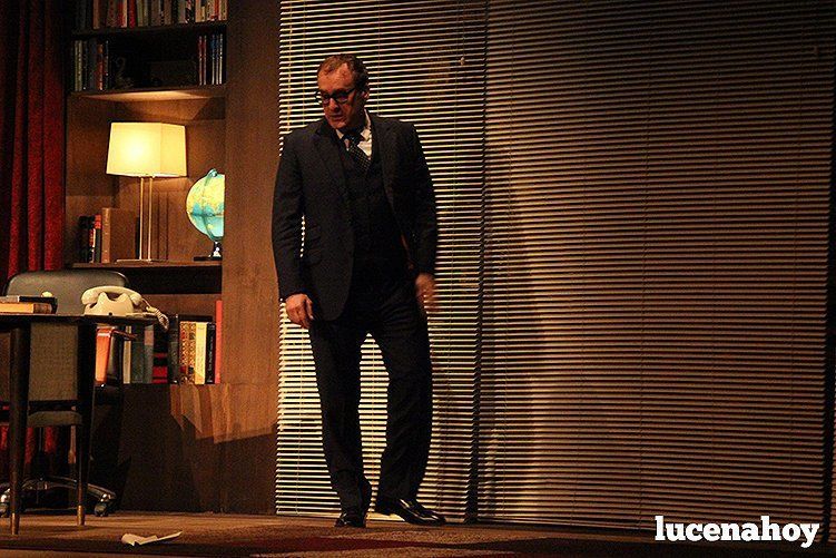Galería: 'El Príncipe' nos deja una solvente interpretación de Fernando Cayo para el complejo texto de Juan Carlos Rubio Galería: 'El Príncipe' nos deja una solvente interpretación de Fernando Cayo para el complejo texto de Juan Carlos Rubio